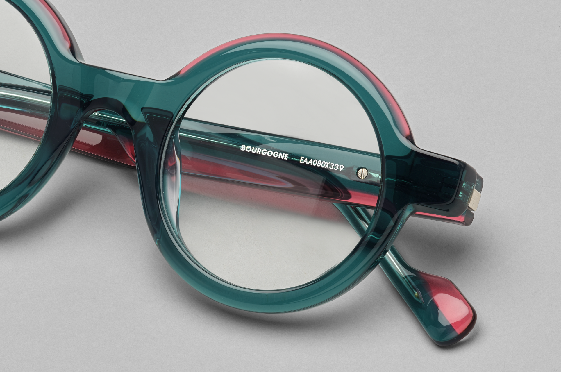 Tarian_luxe_beaux_arts_eyewear_la_signature_collection