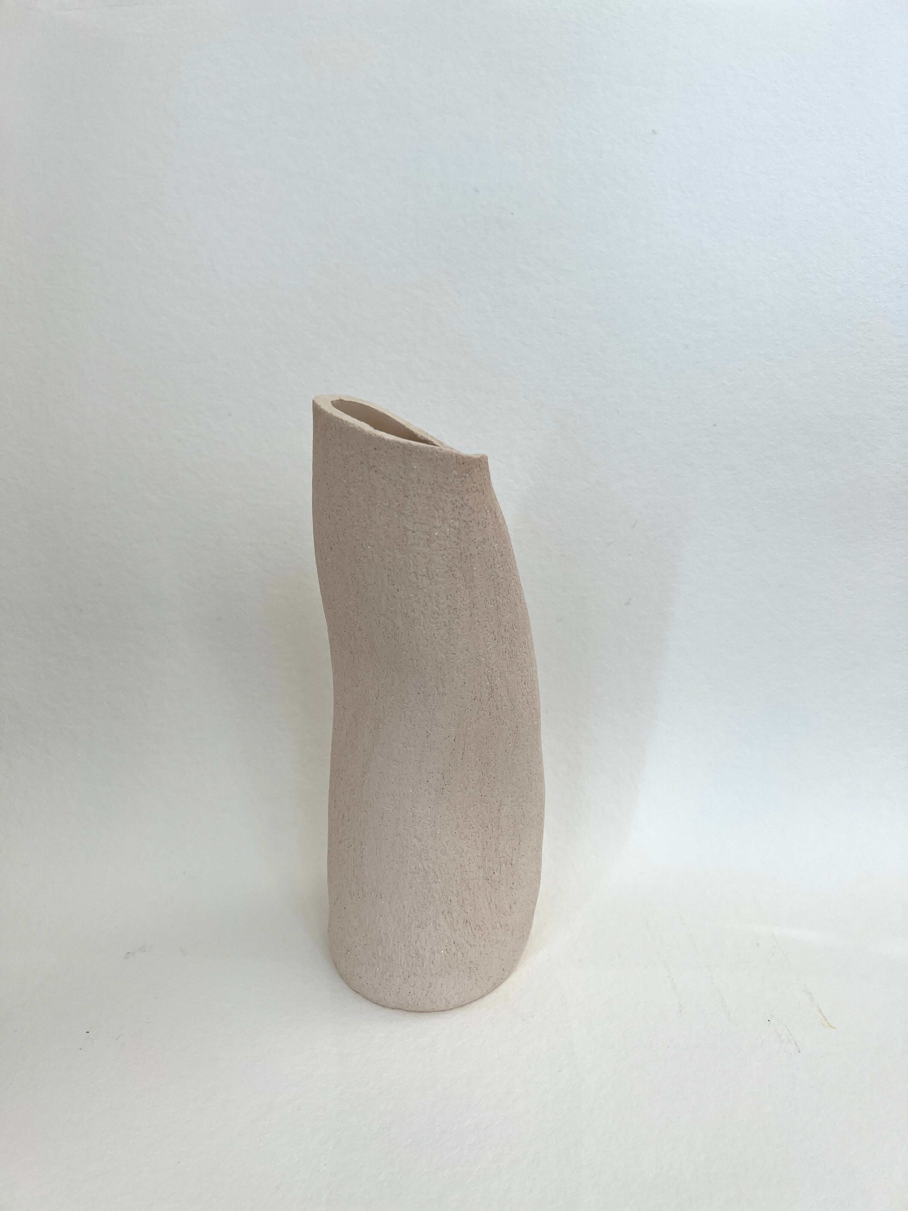 Tarian-Brut-long-vase-ceramic-white