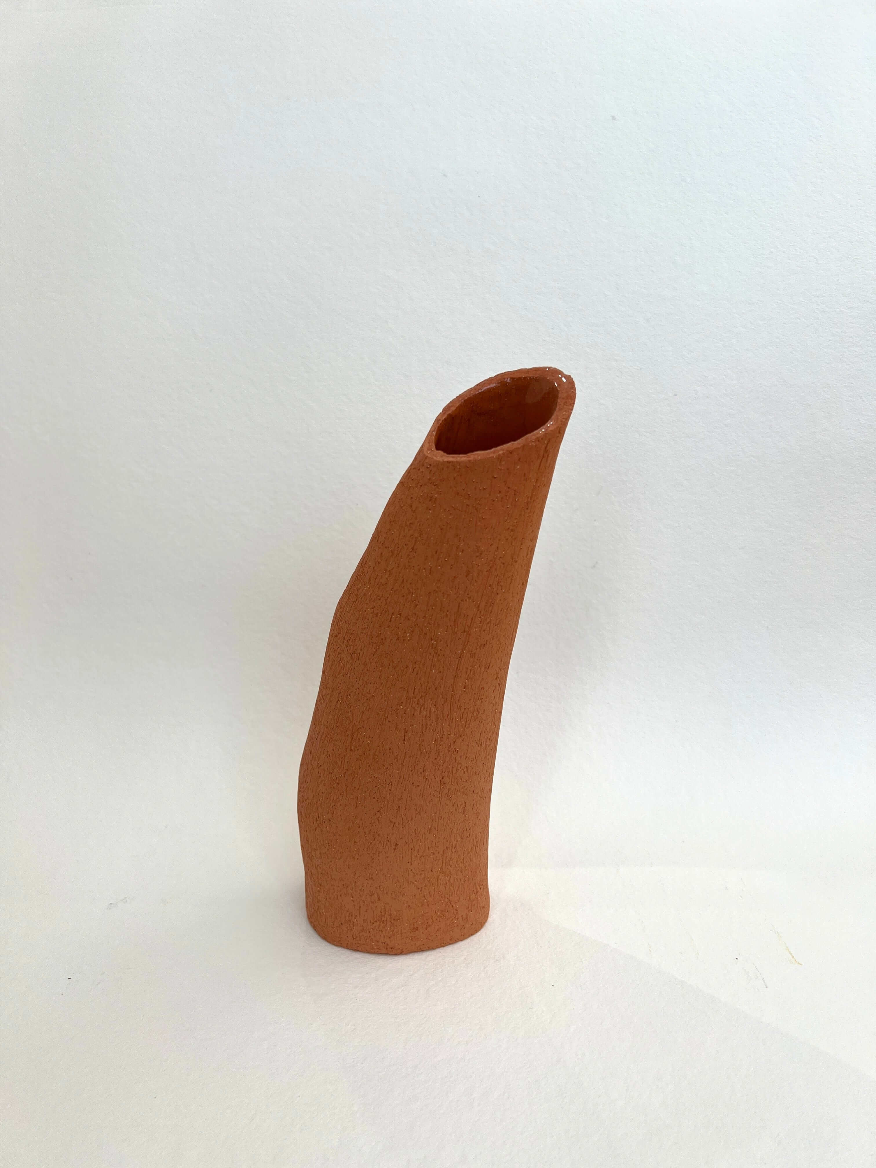 Tarian-Brut-long-vase-ceramic-orange