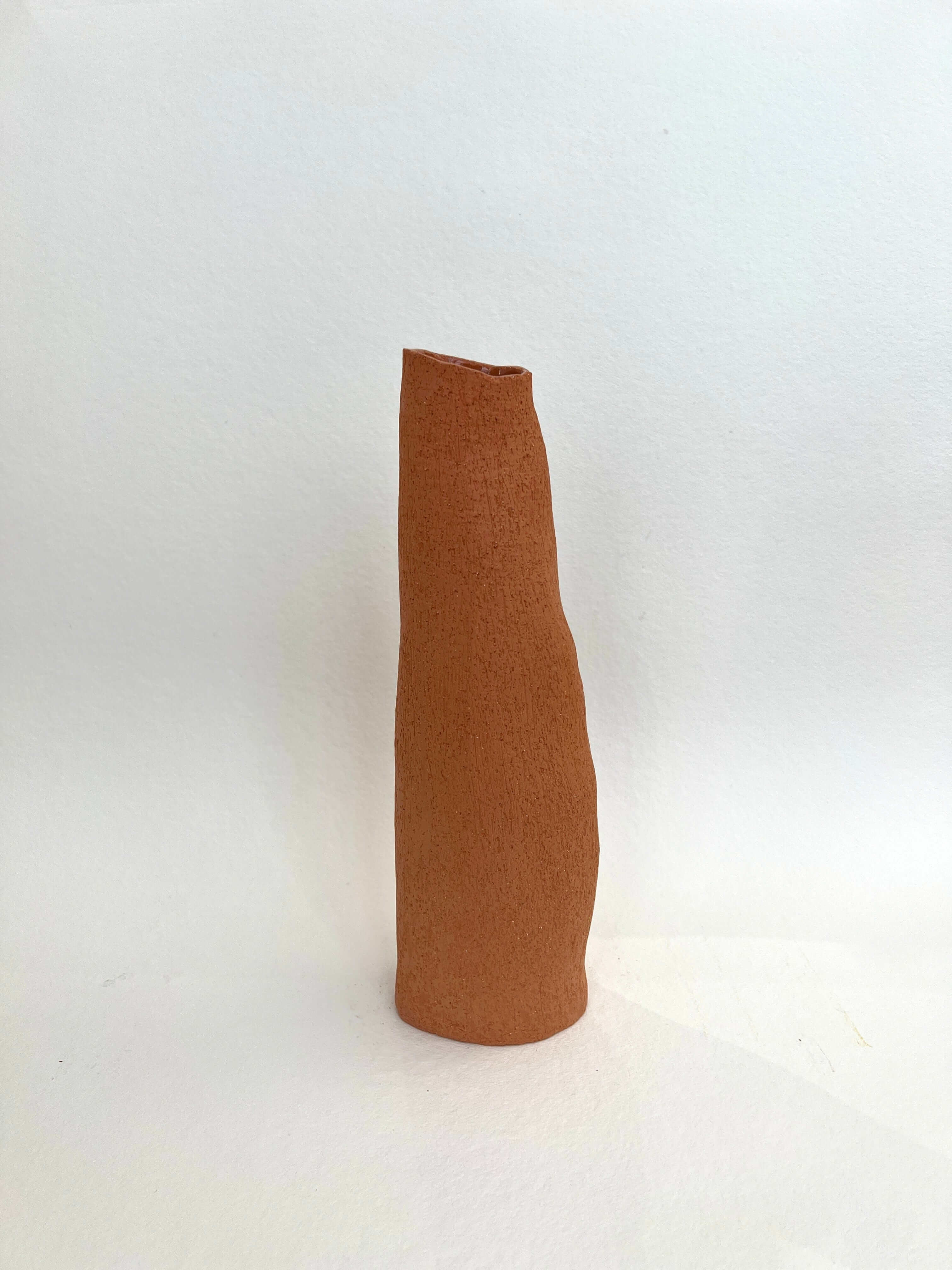 Tarian-Brut-long-vase-ceramic-orange