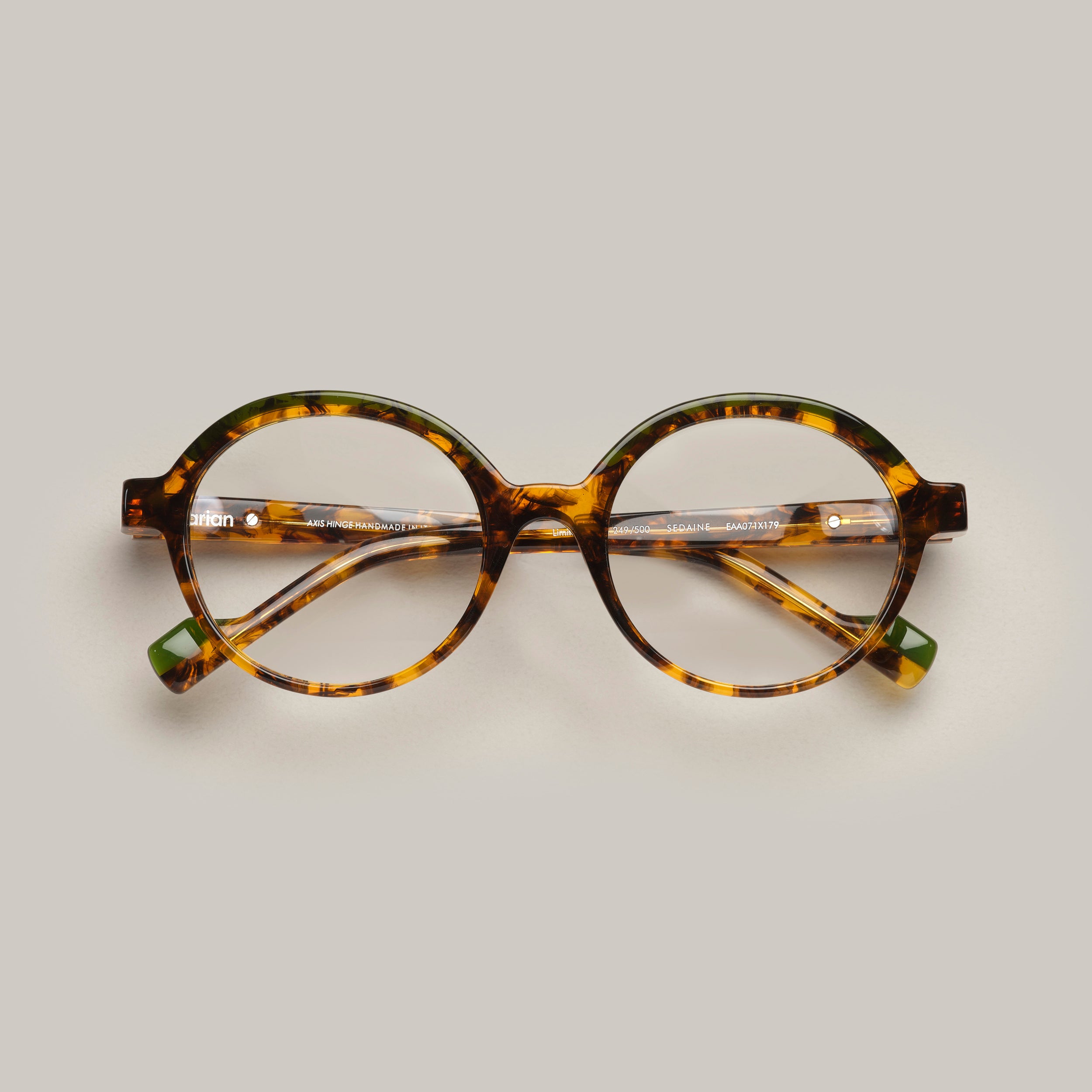 Tarian-Sedaine-large-oval-eyewear-tortoiseshell-green