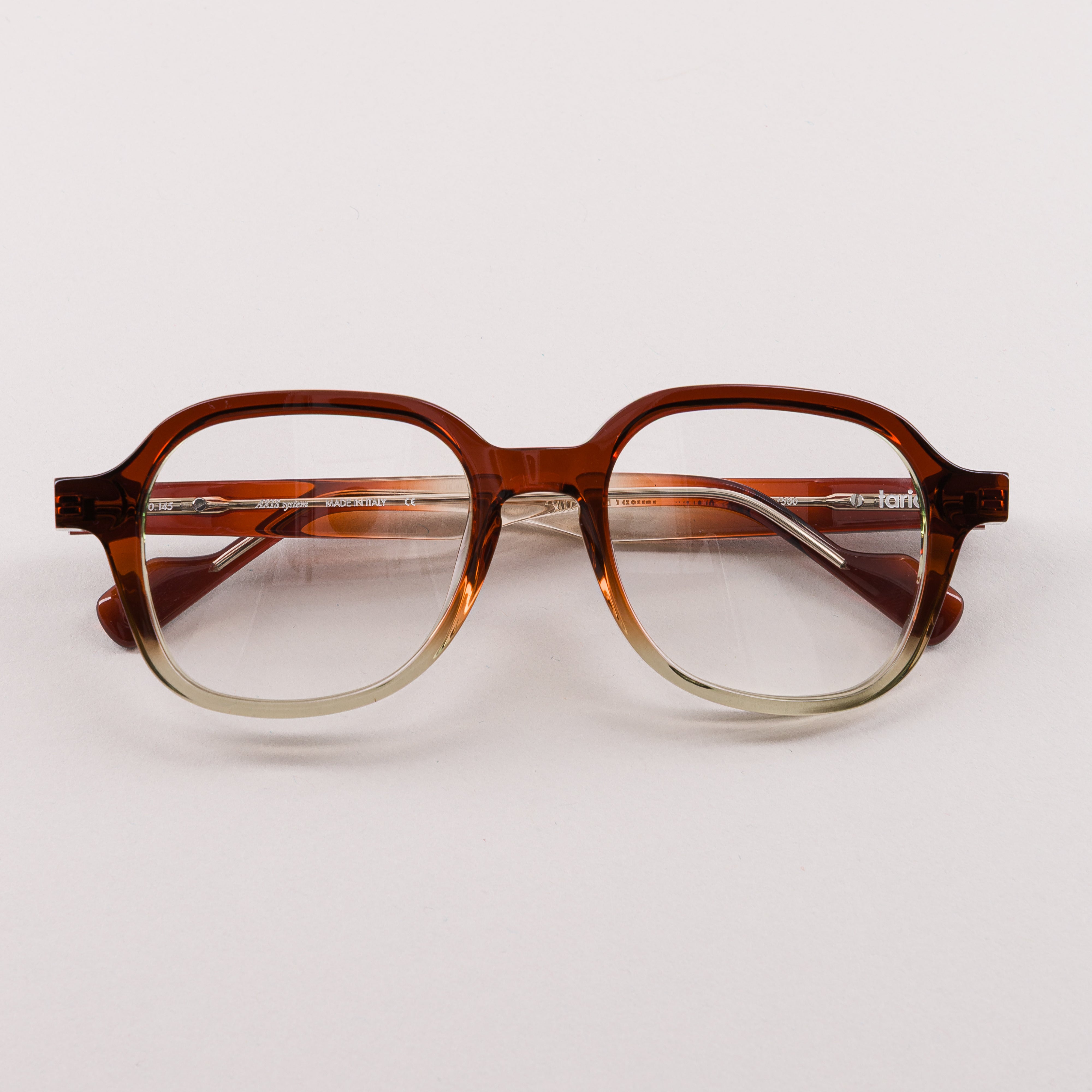 #color_brown gradient clear