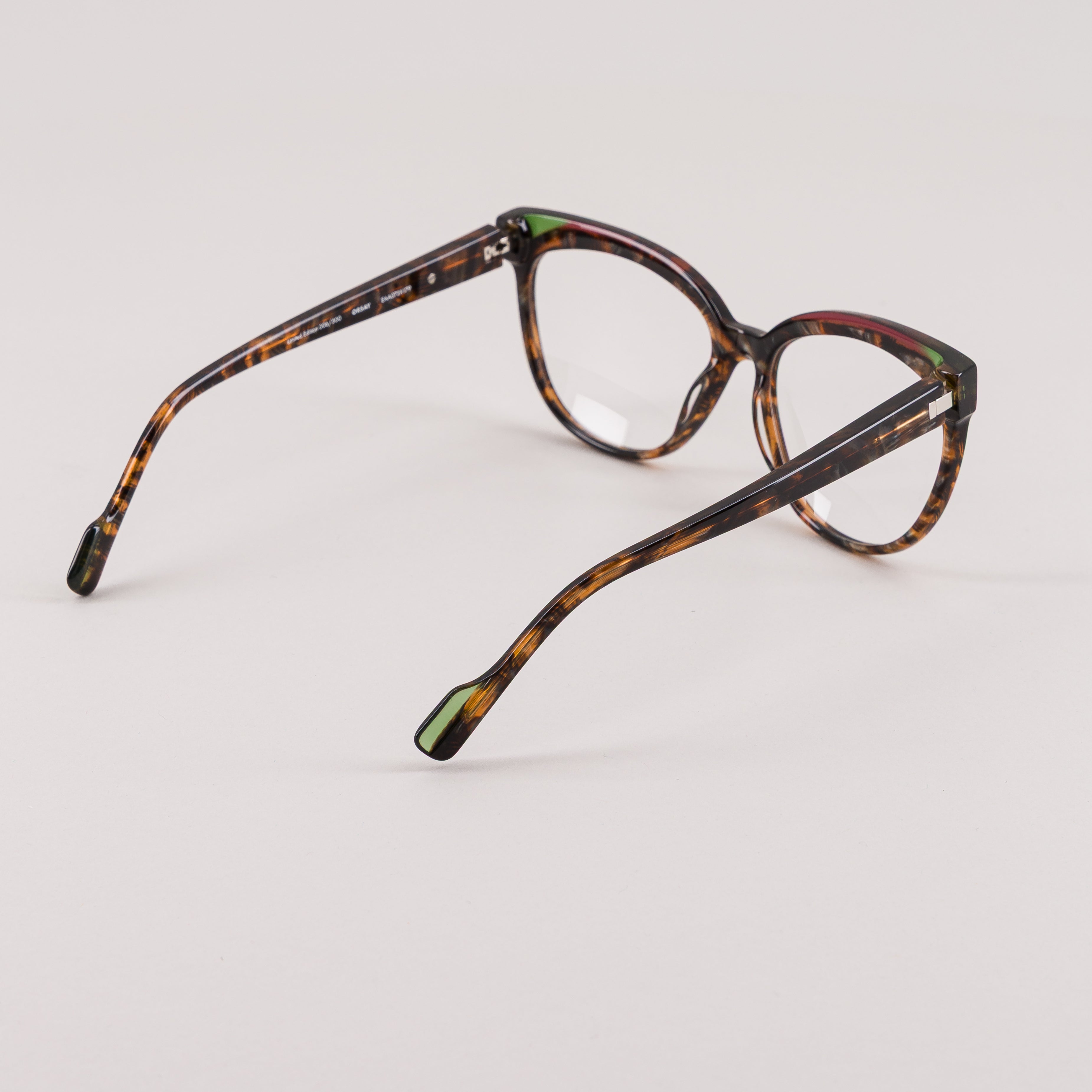 #color_tortoise shell clear green and burgundy