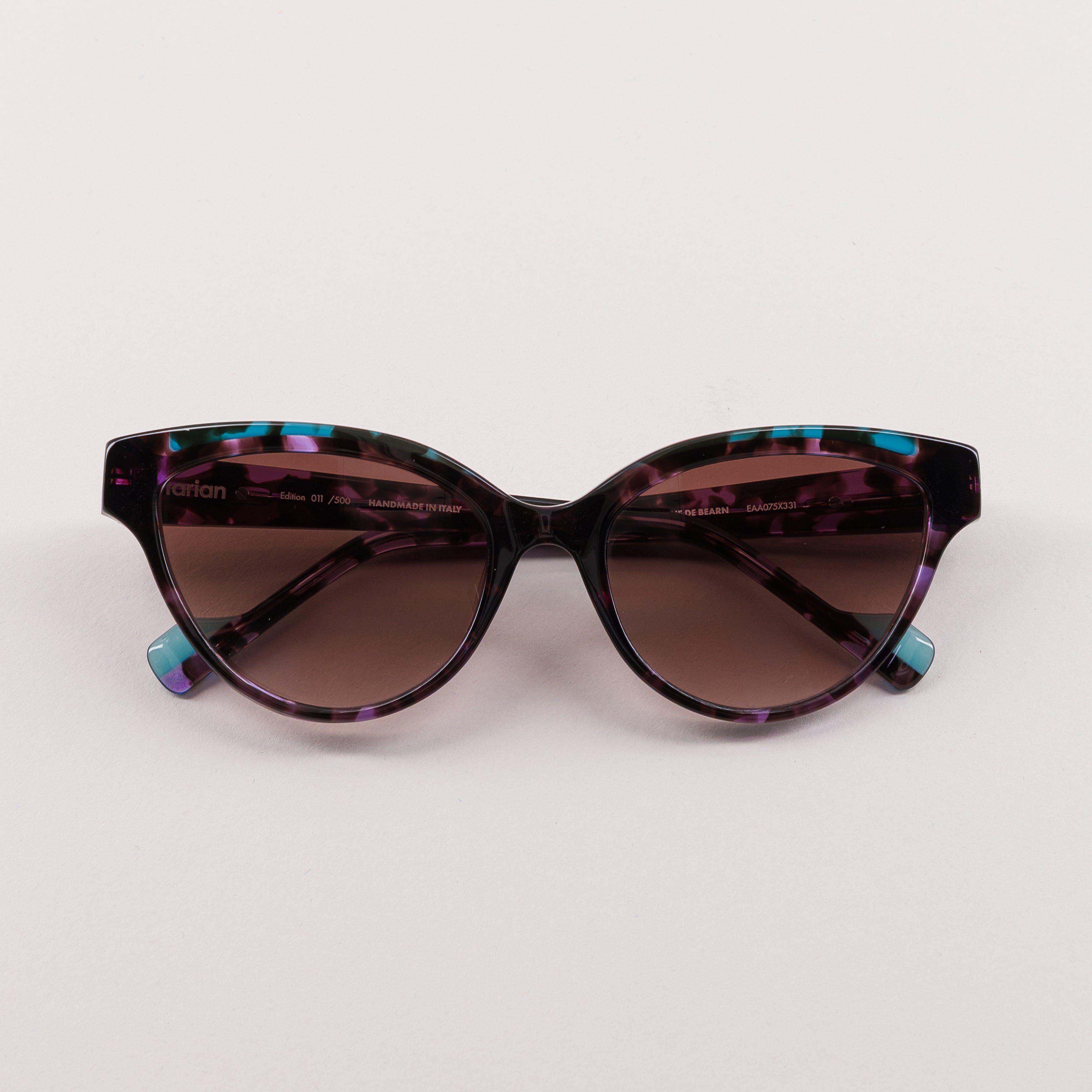 #couleur_Écaille violette et turquoise