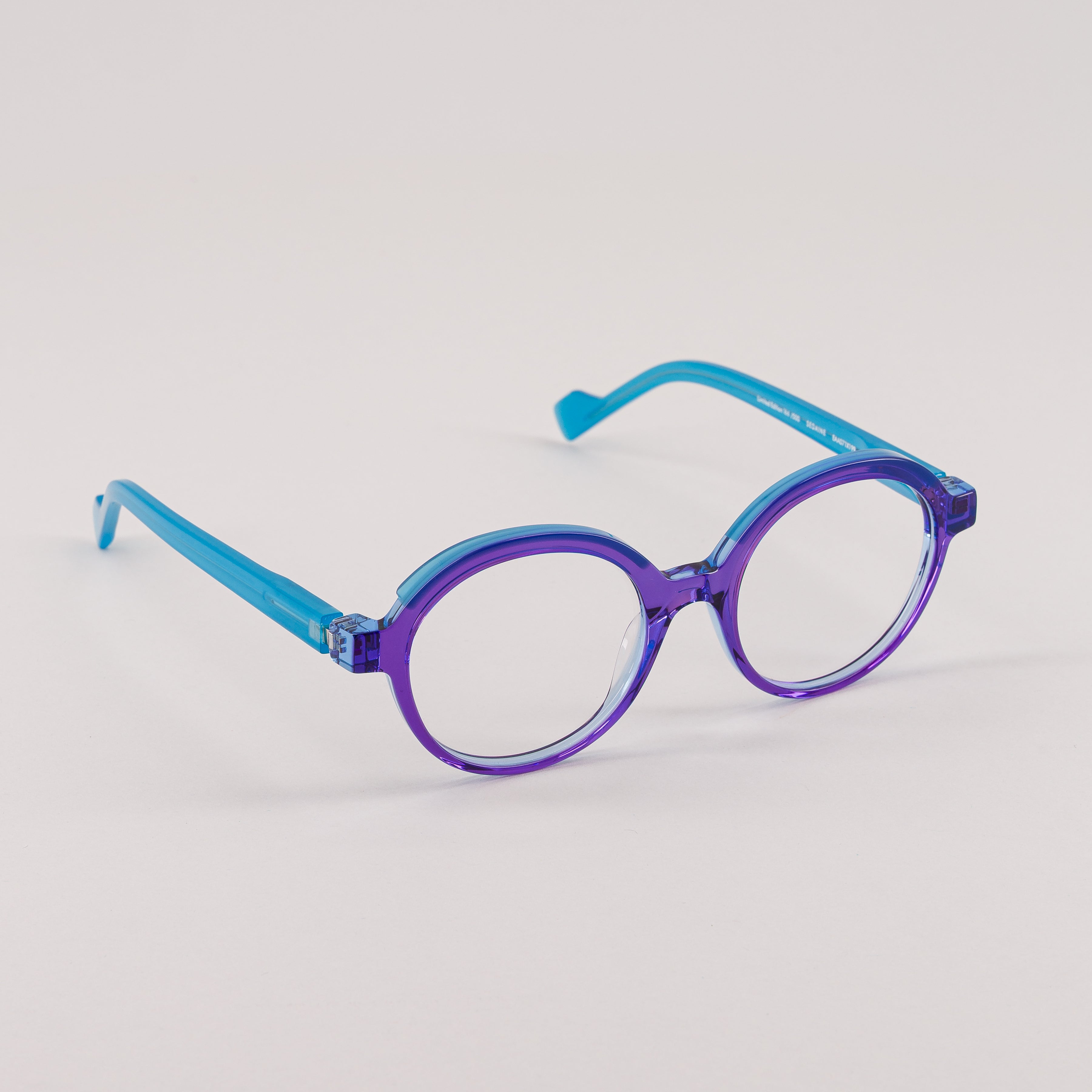 #color_purple and blue