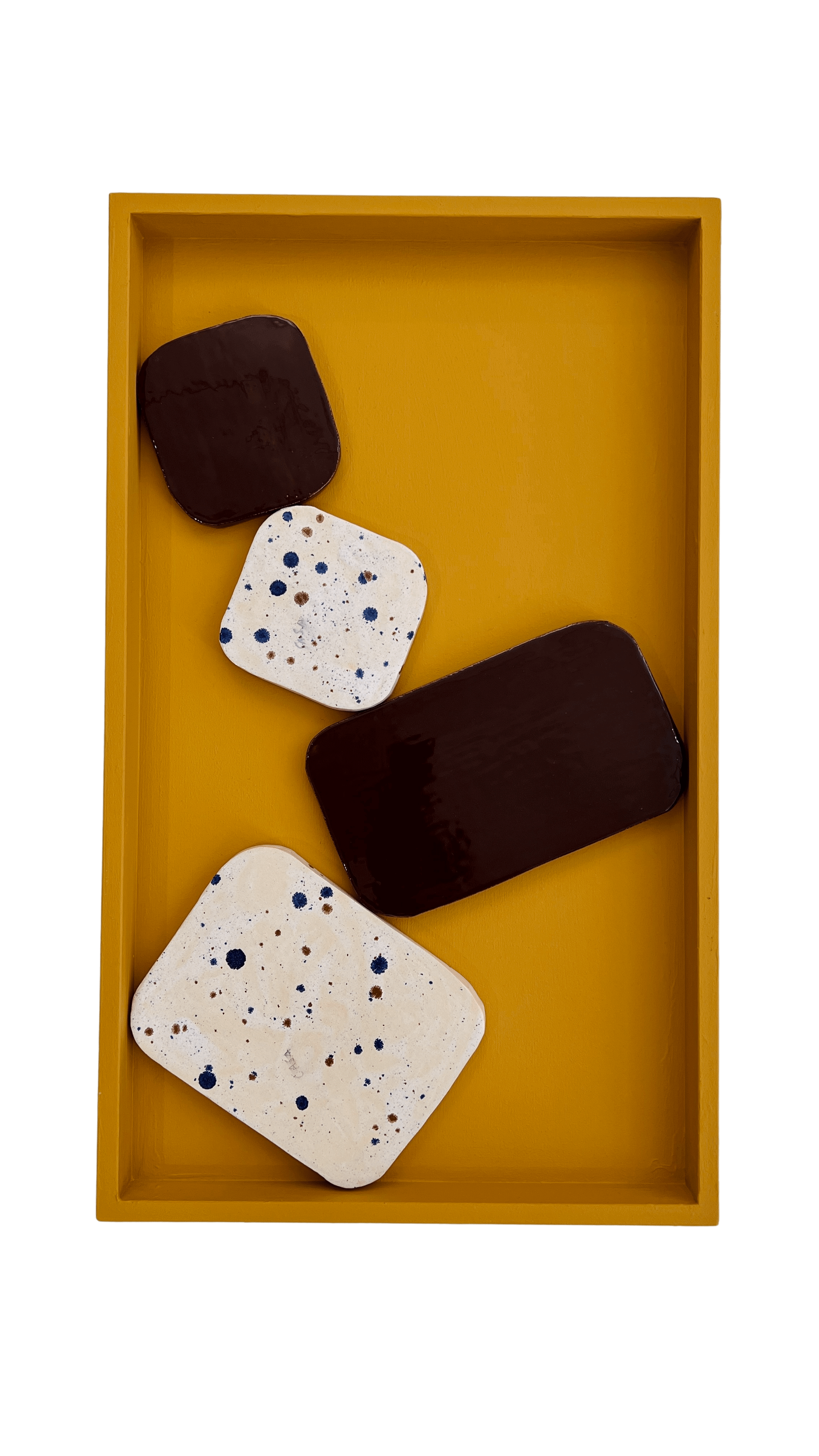 Tarian-Cielo-ceramic-frame-mustard-red-casablanca