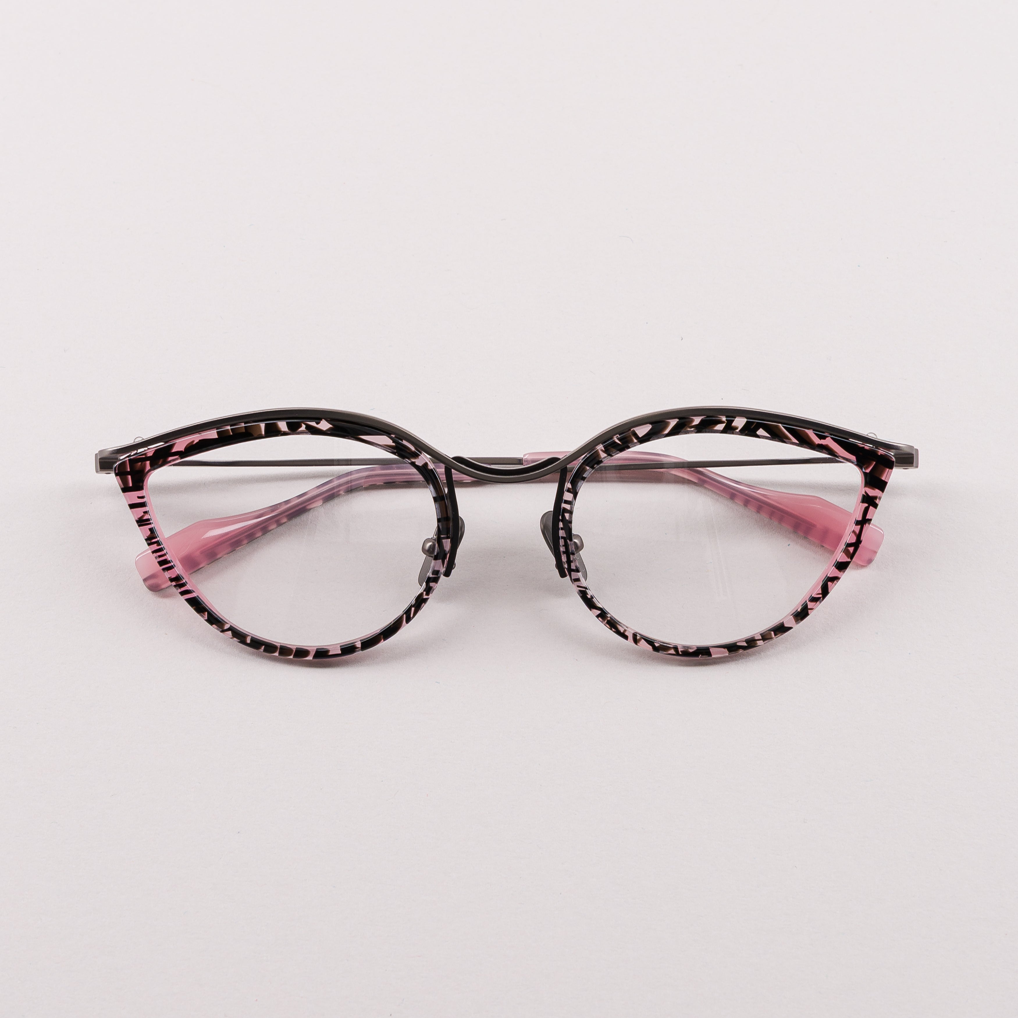 #couleur_Noir tacheté et rose