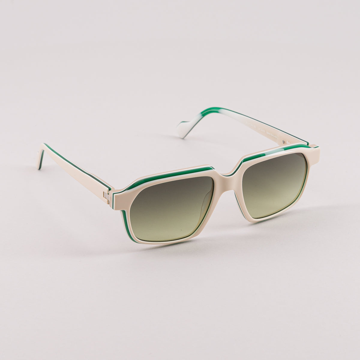 #couleur_Blanc cassé et vert