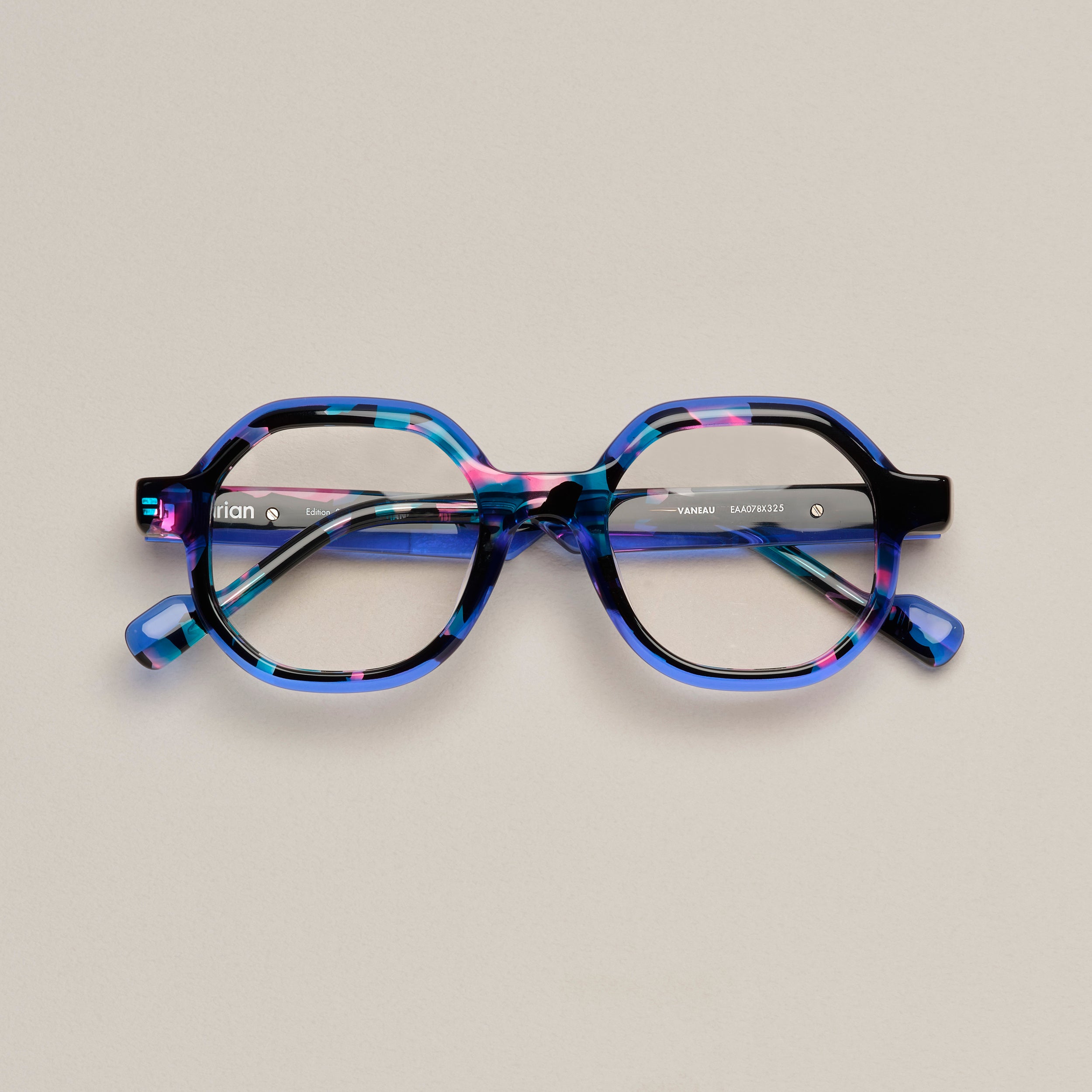Tarian-eyewear-square-Vaneau-tortoiseshell-multi-pink-blue