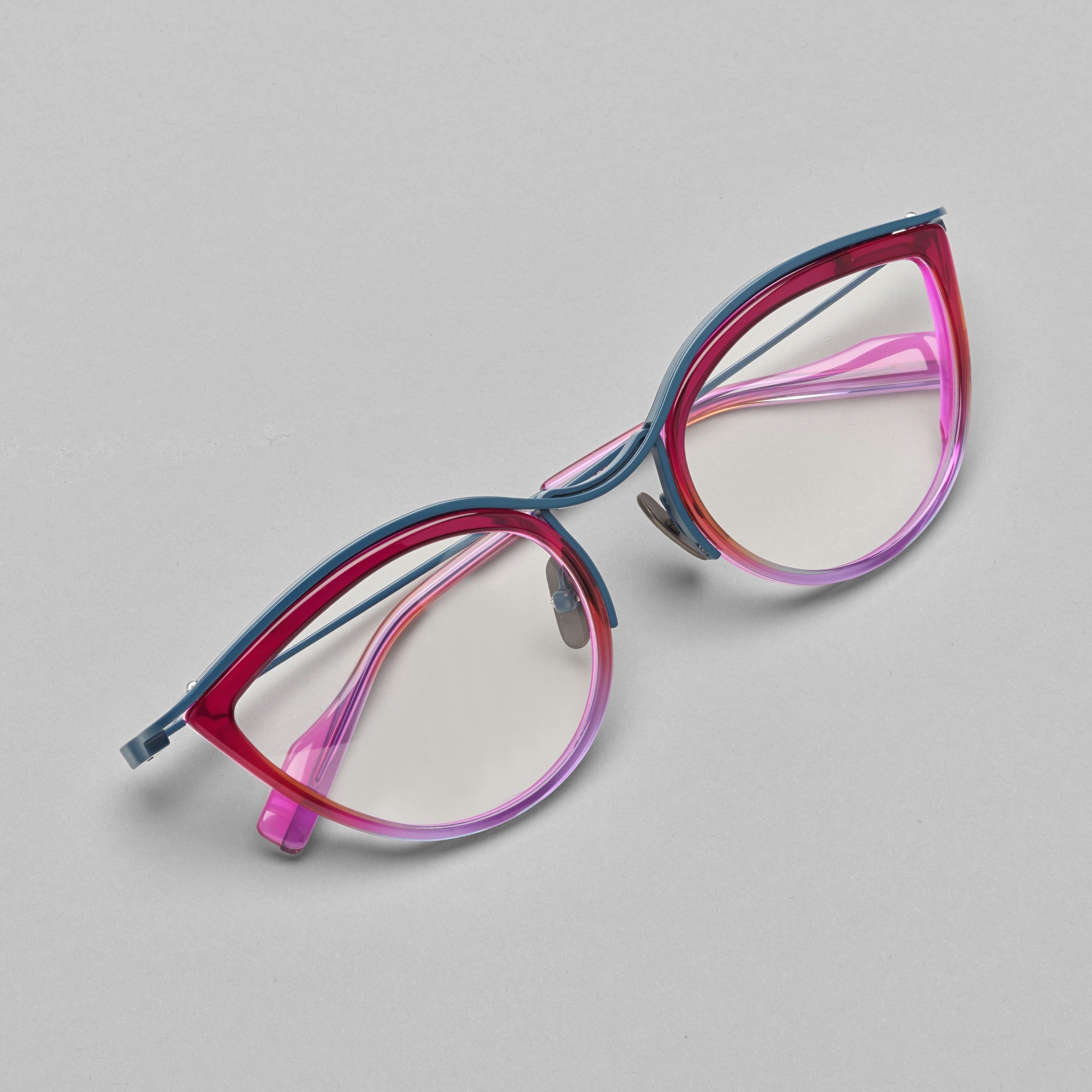 TARIAN_eyewear_zoom_cateye_gradientpurple_pink