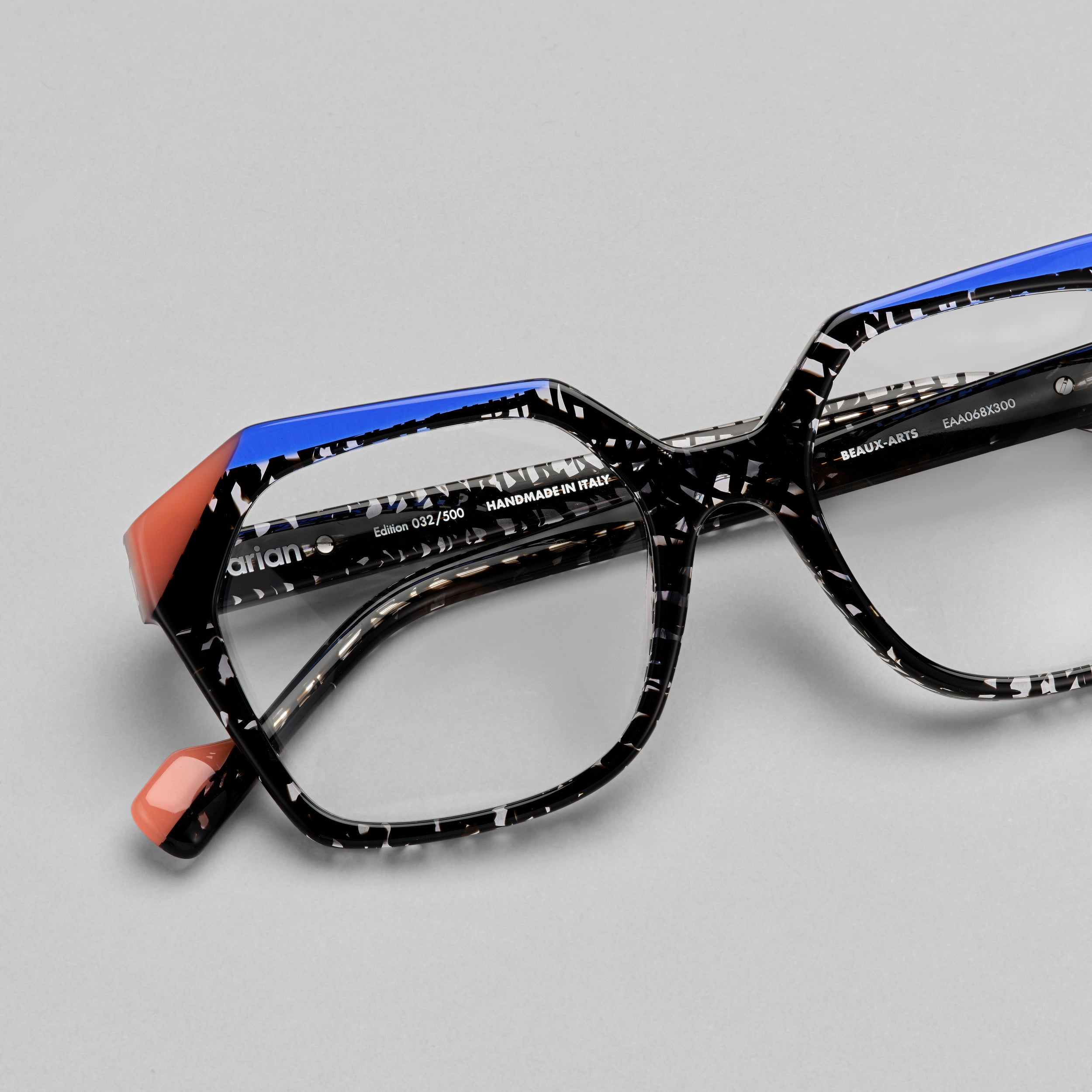 TARIAN_glasses_eyewear_ZOOM_EAA068X300_BEAUX-ARTS