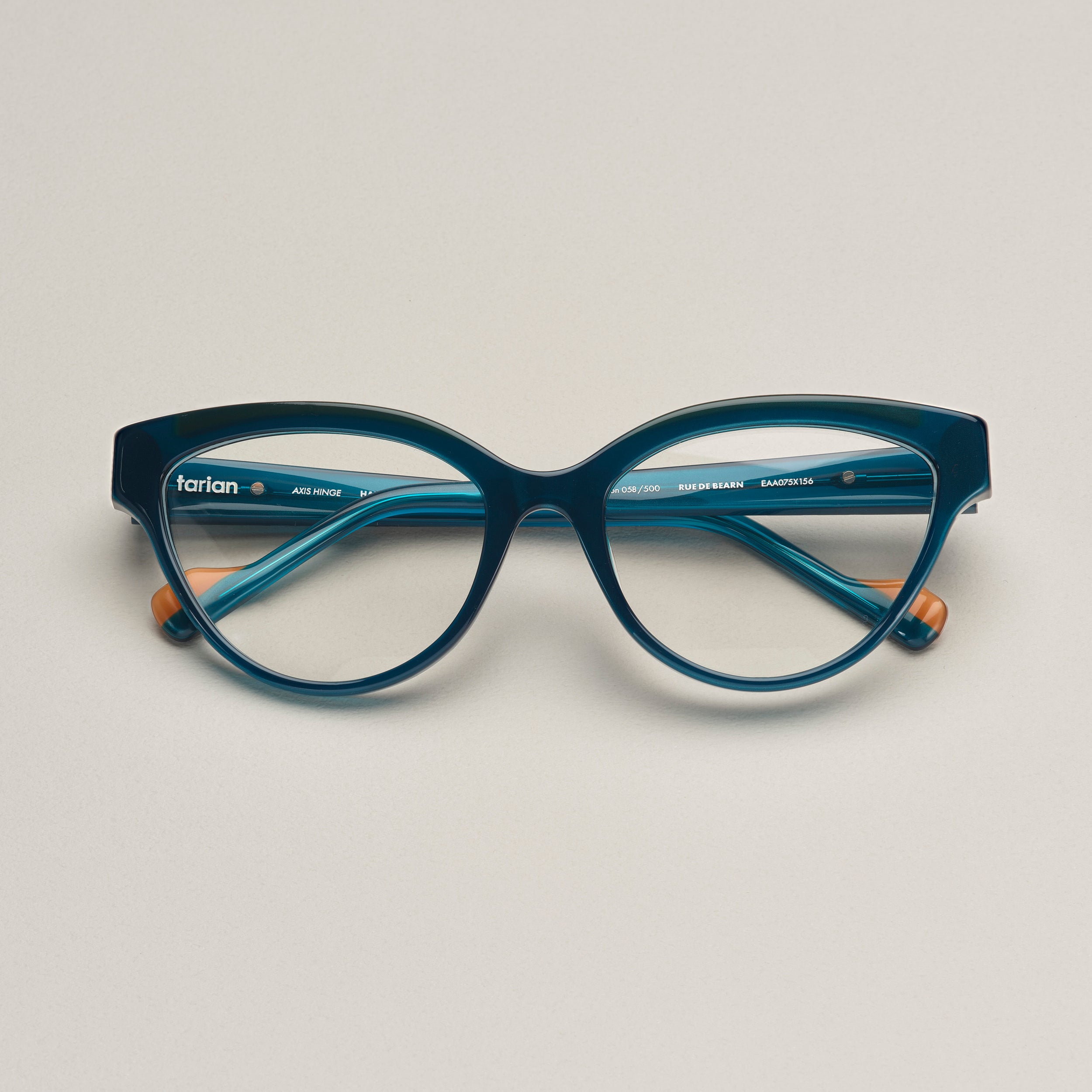 Tarian-Rue-de-Bearn-cateye-eyewear-emerald-brown