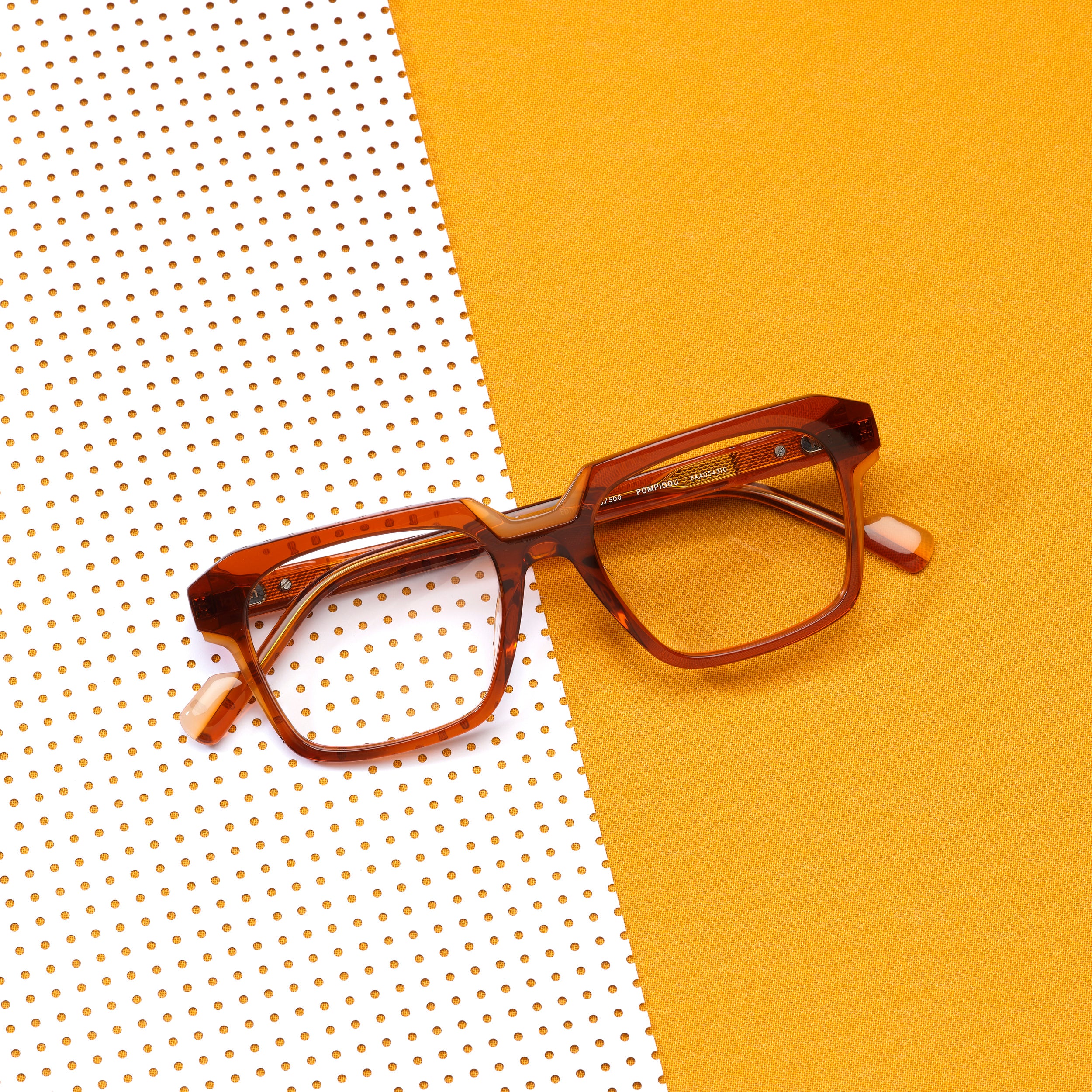 Tarian-Pompidou-rectangle-eyewear-orange