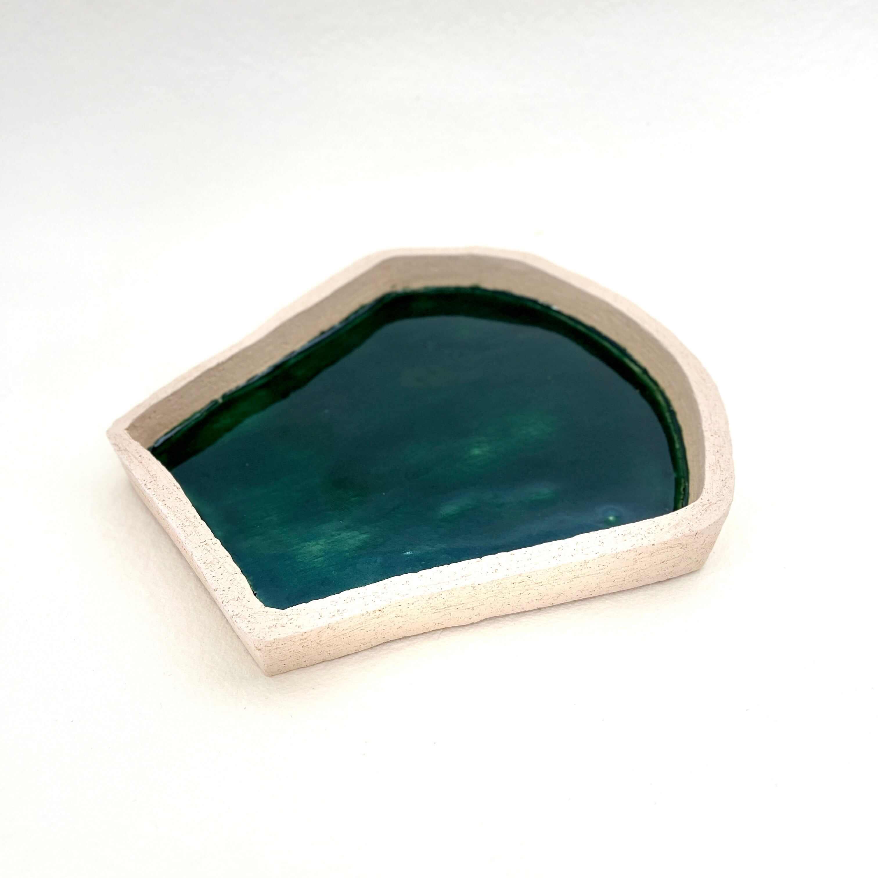 Tarian-Vide-Poche-ceramic-green-white