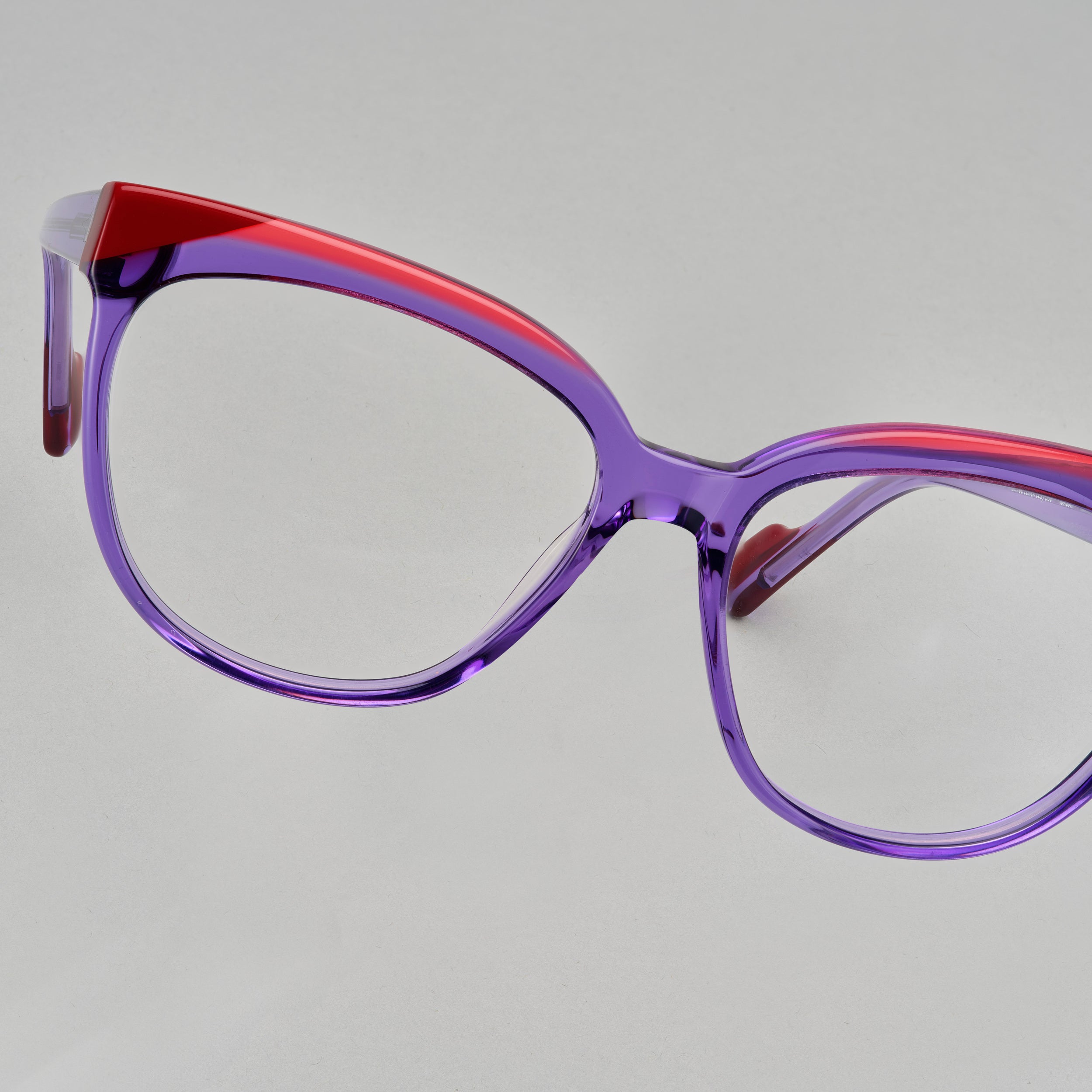 Tarian-Orsay-cateye-eyewear-lightpurple-red-pink