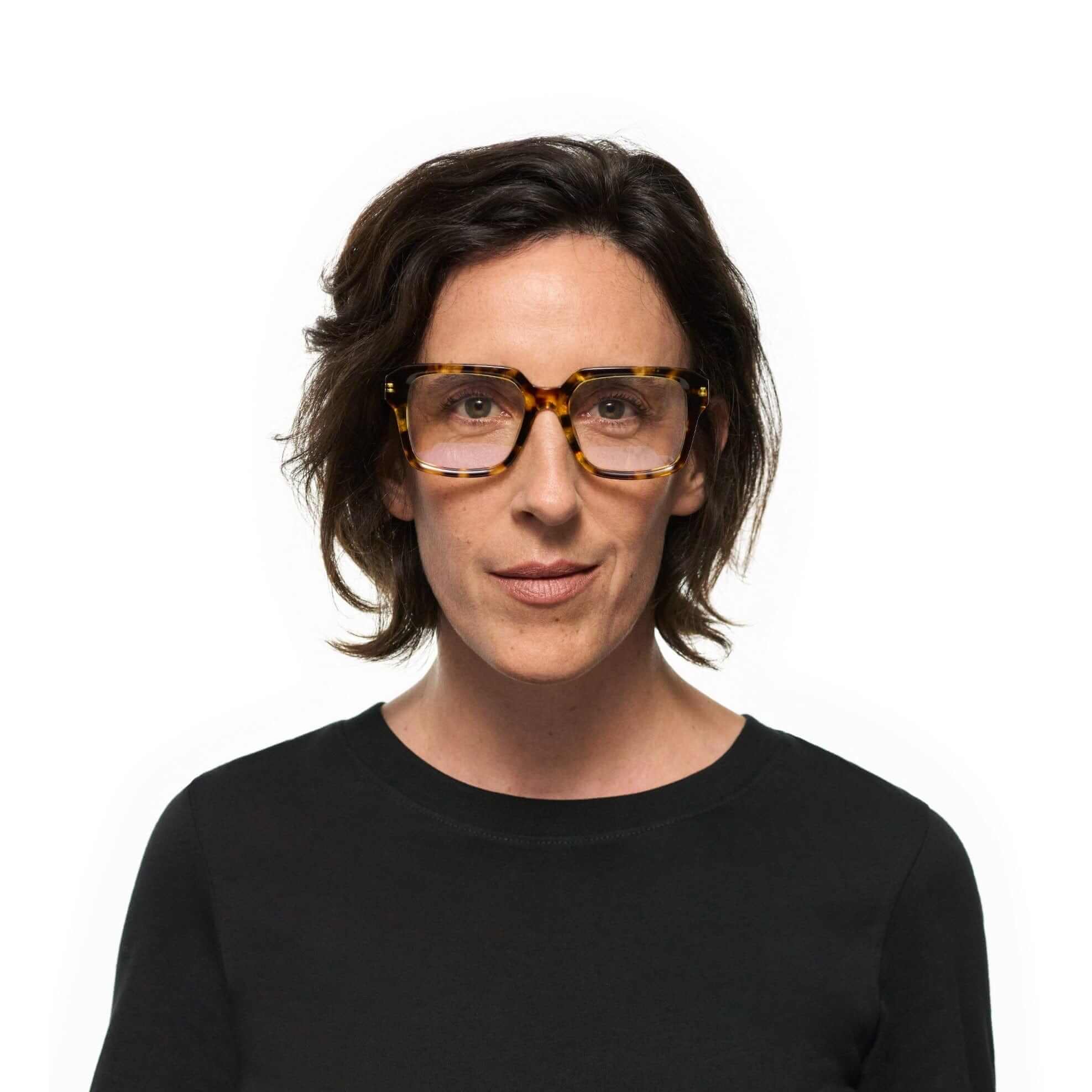 Tarian-Rapallo-large-rectangle-eyewear-tortoiseshell-portrait