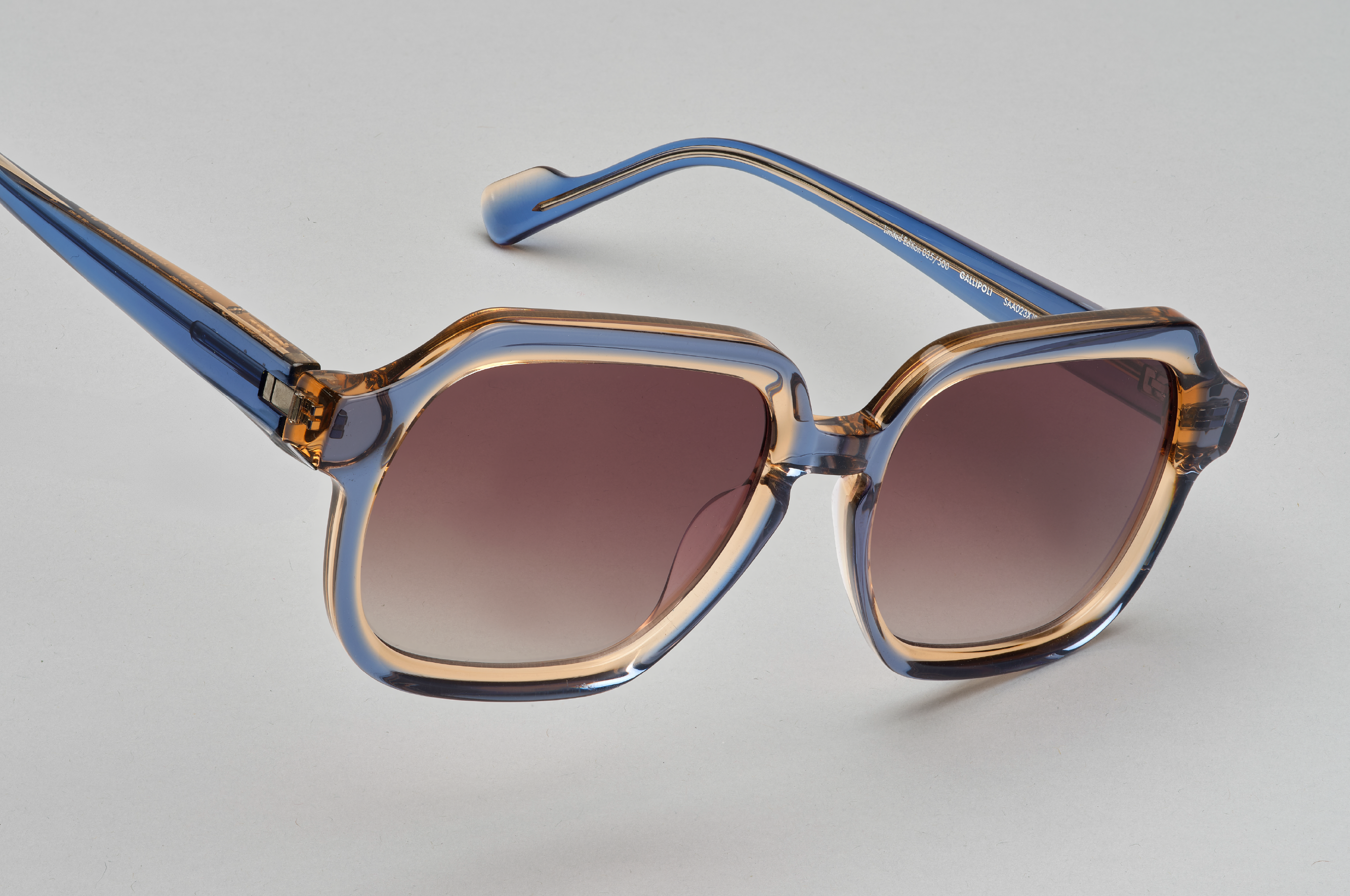 Tarian-Gallipoli-large-rectangle-sunglasses-clearblue-clearyellow
