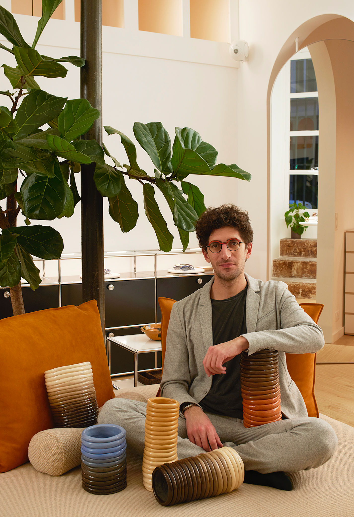Jeremey-Tarian-french-eyewear-designer-ceramic-artist-in-his-atelier