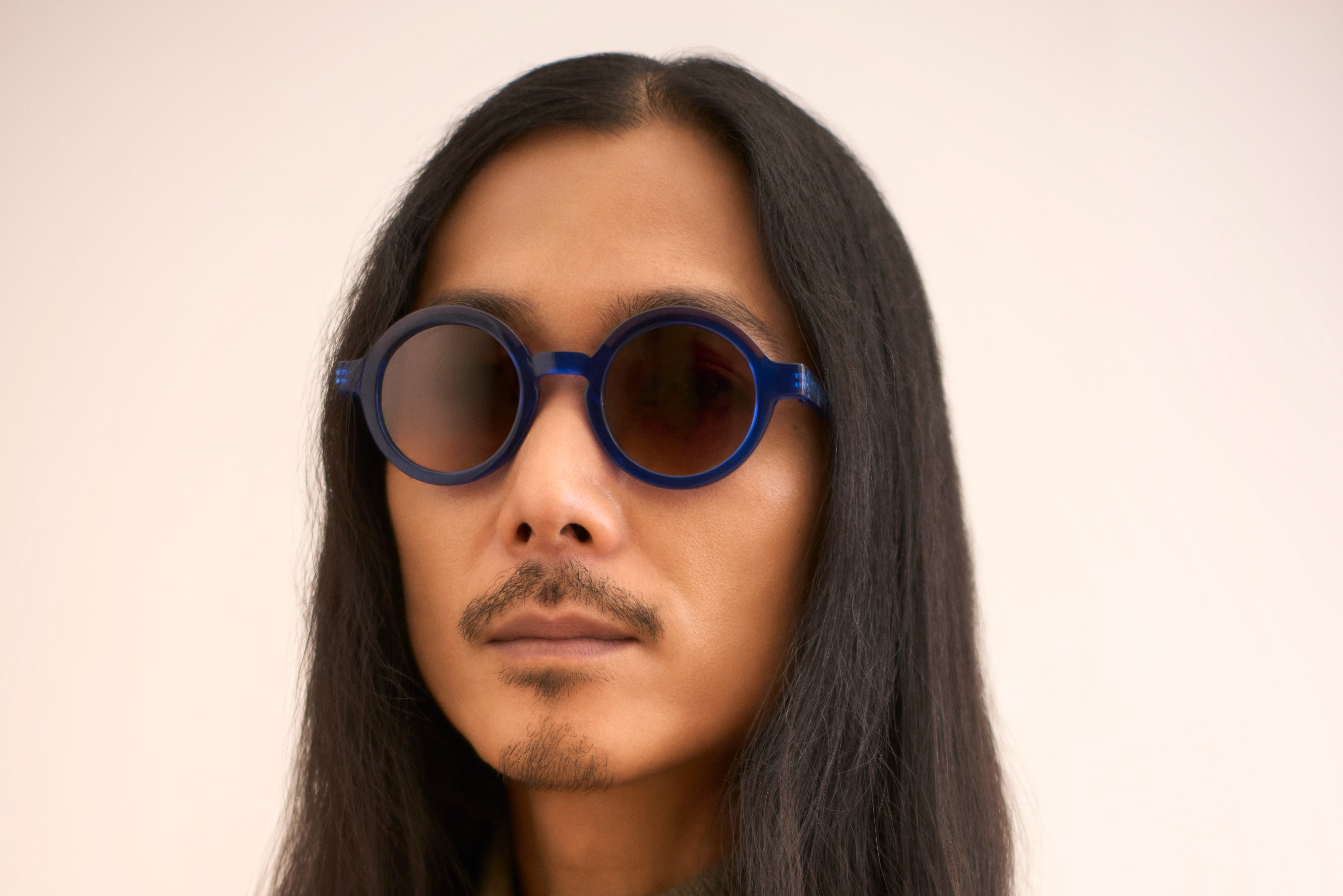 In sales style lunettes