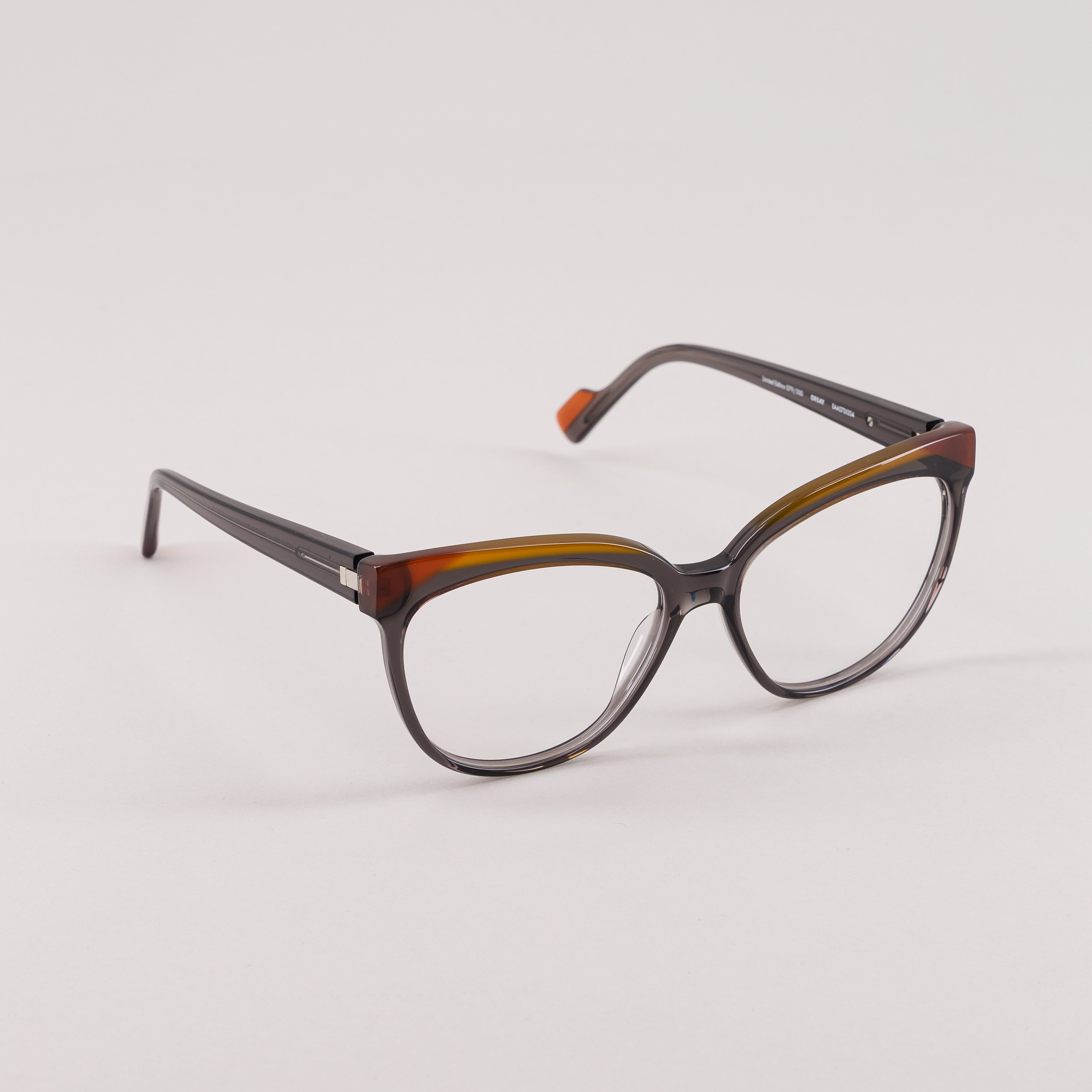 #color_black, honey, terracota