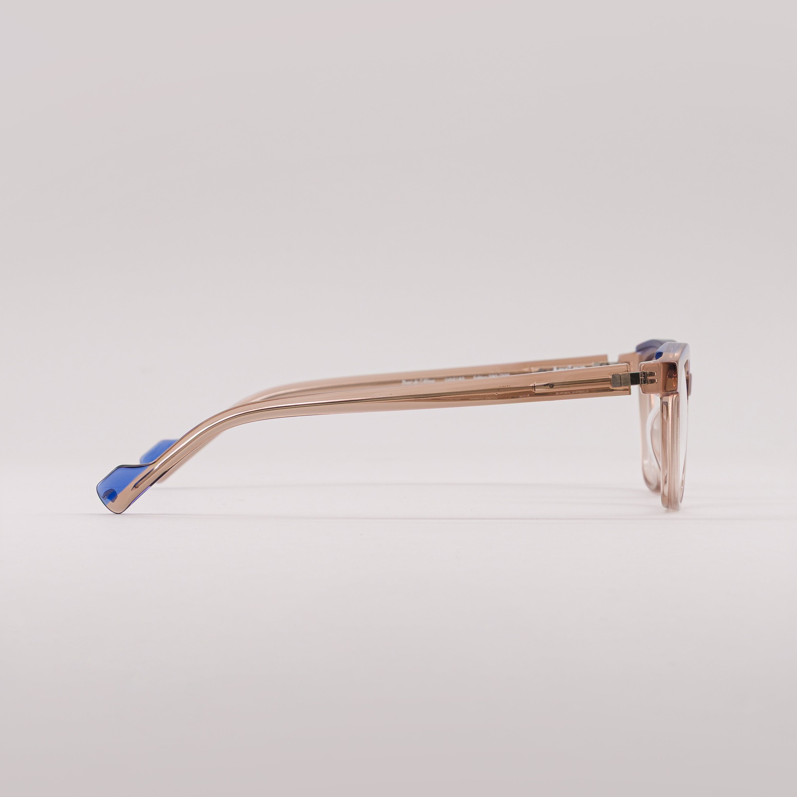 #couleur_Brown clear and blue