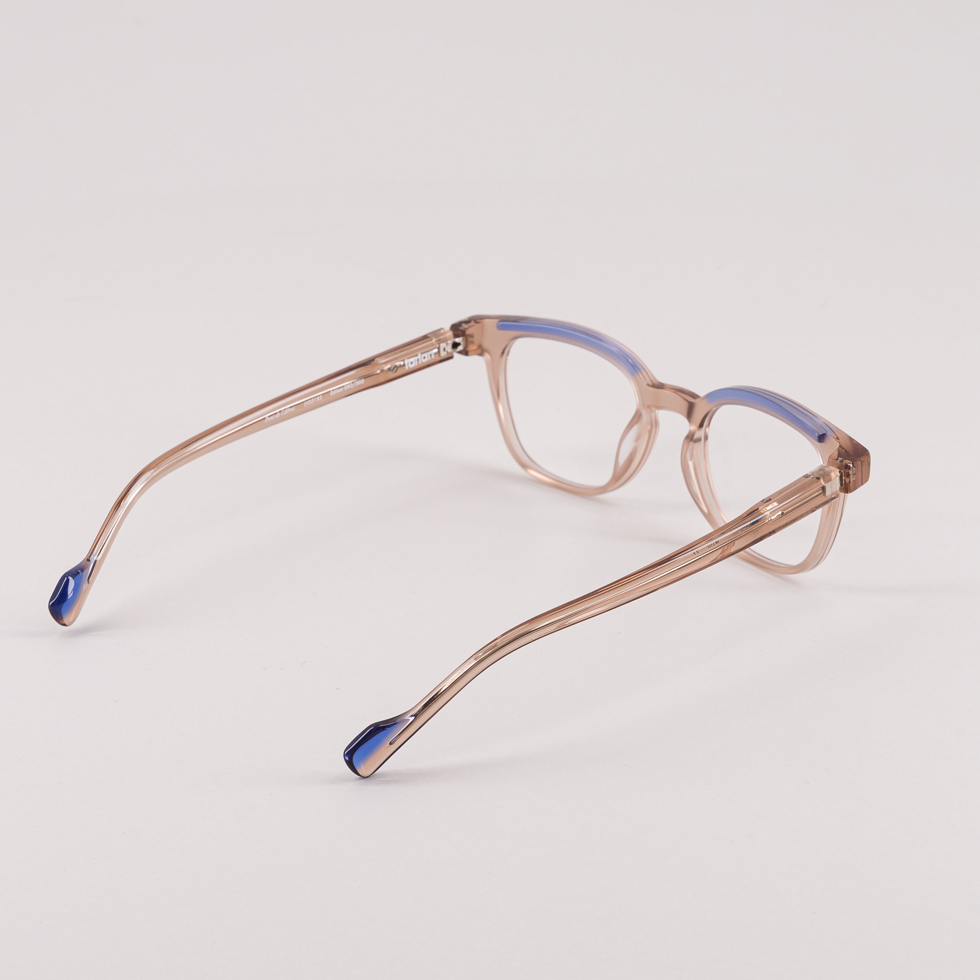 #couleur_Brown clear and blue