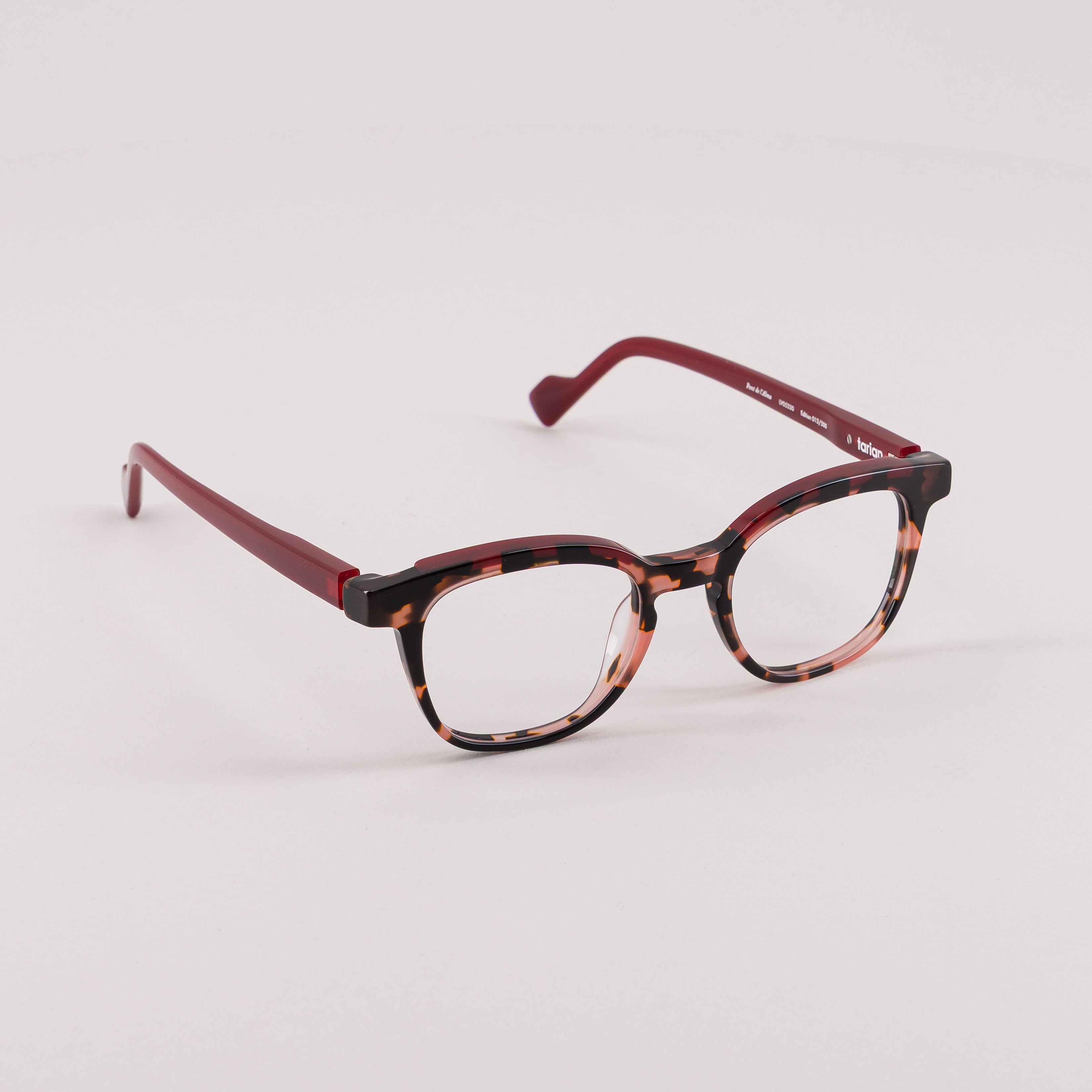 #couleur_Tortoise shell and burgundy