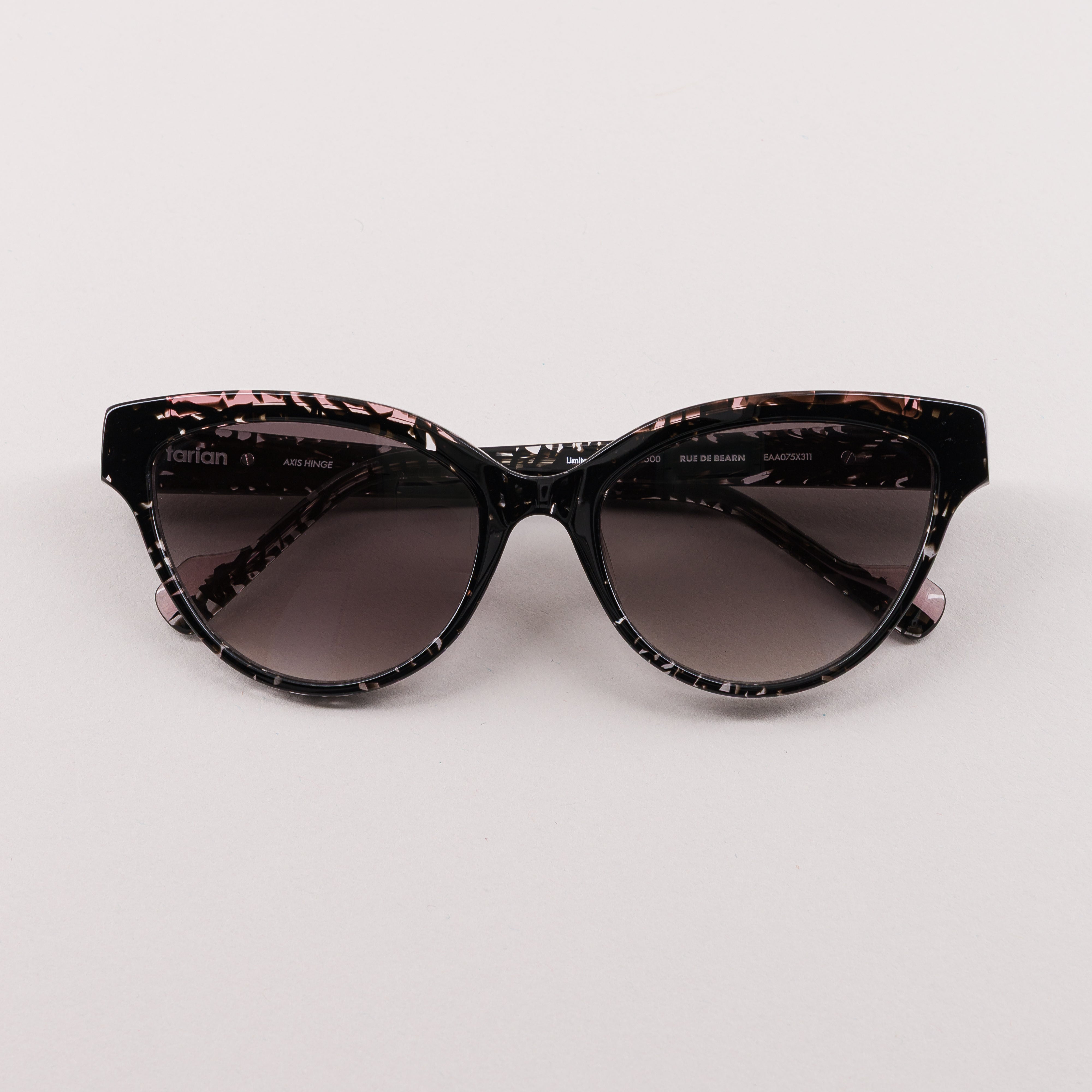 #color_black pact and pink