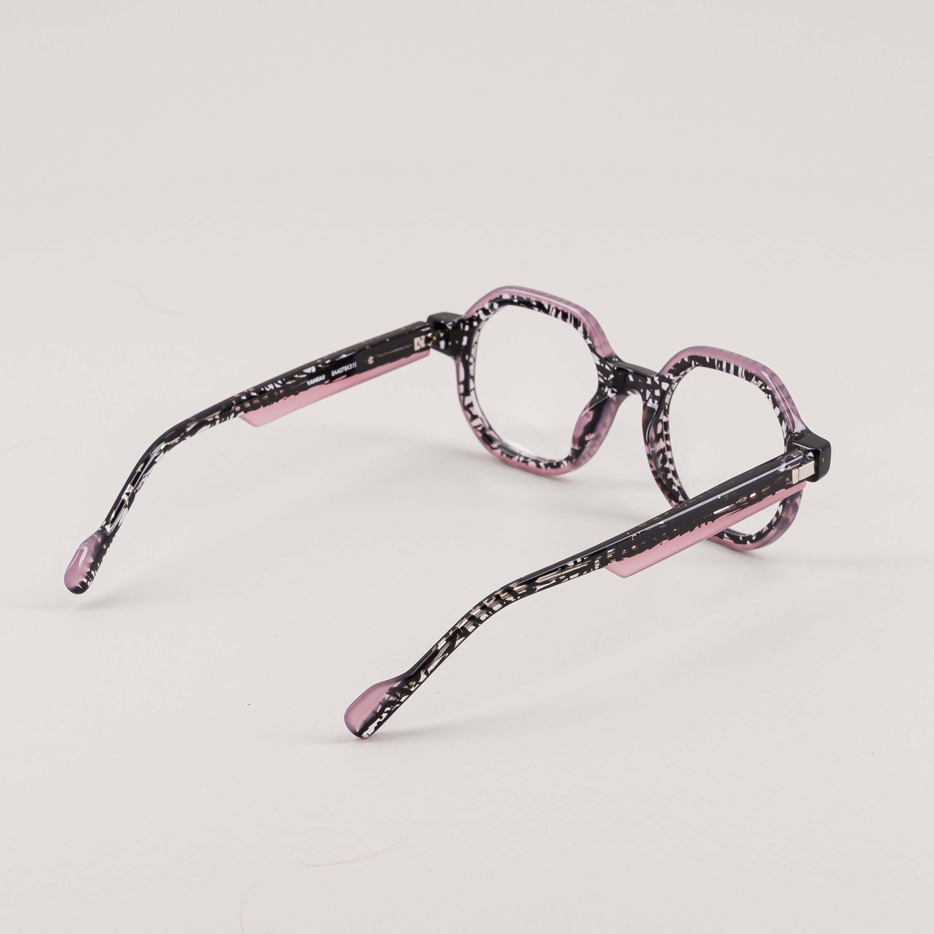 #colore_Nero screziato e rosa