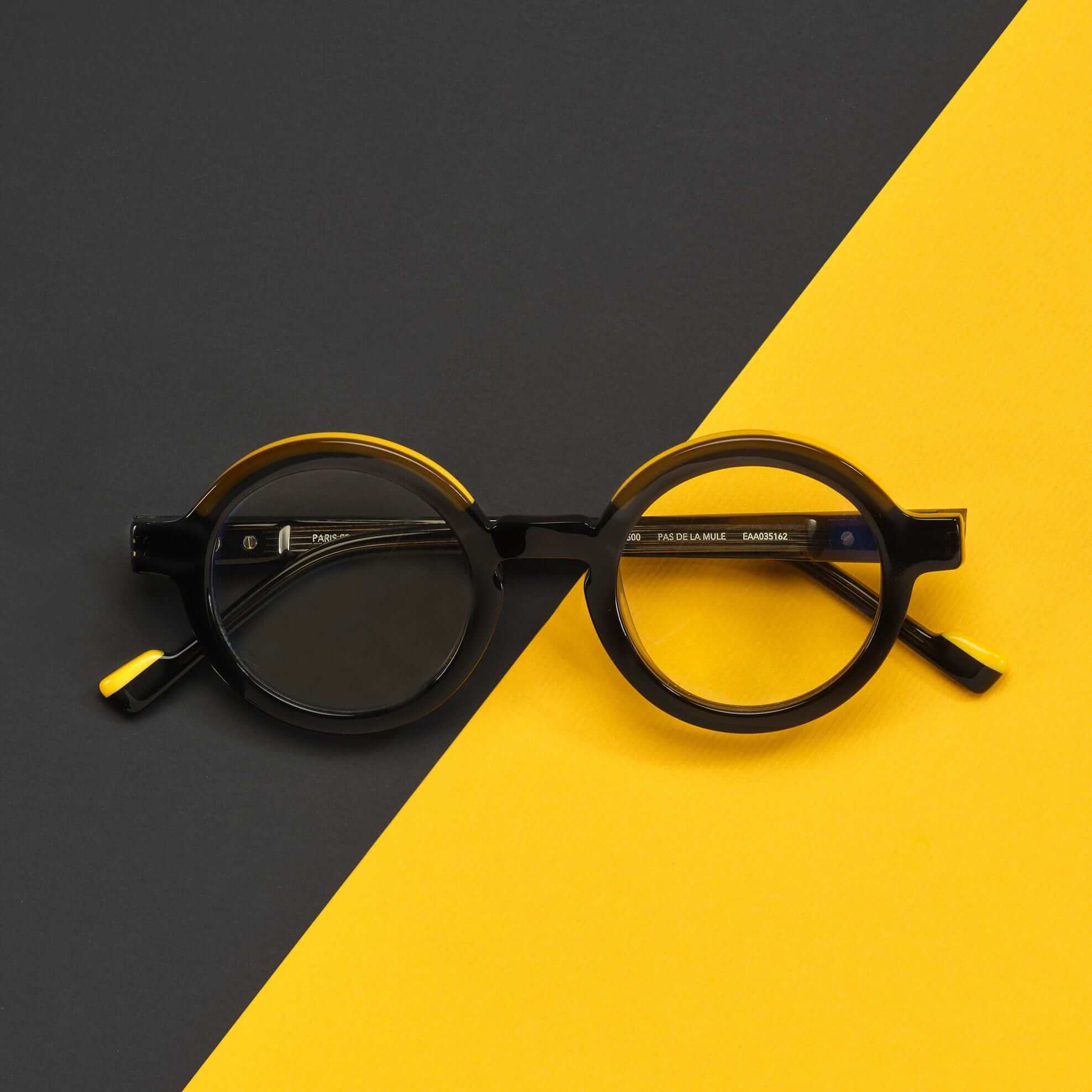 Tarian-Pas-de-la-Mule-round-eyewear-black-yellow