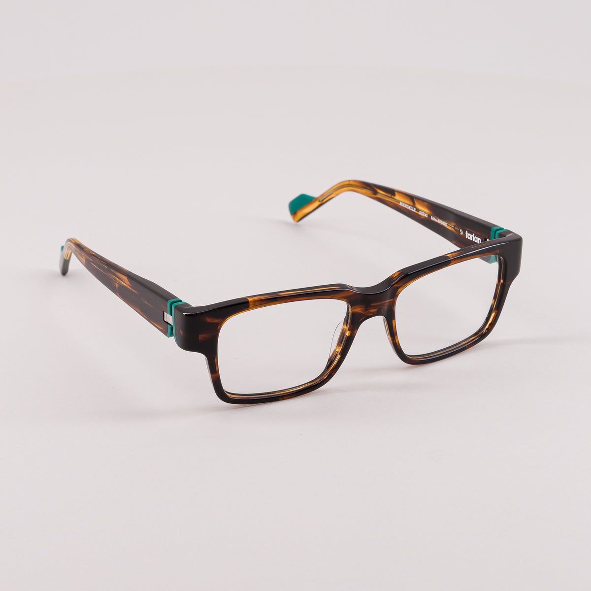 #color_Tortoise shell and green