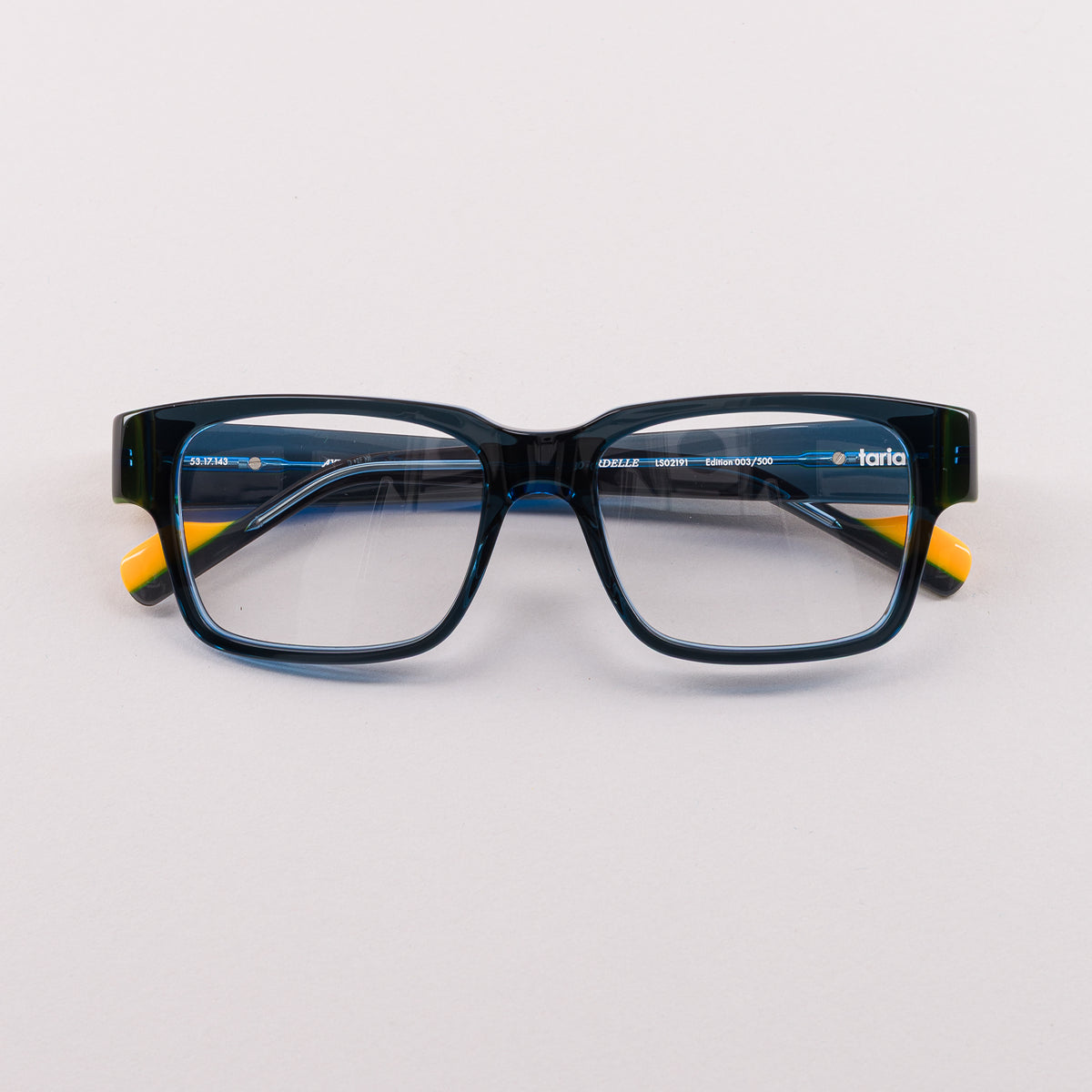 #color_Blue and yellow