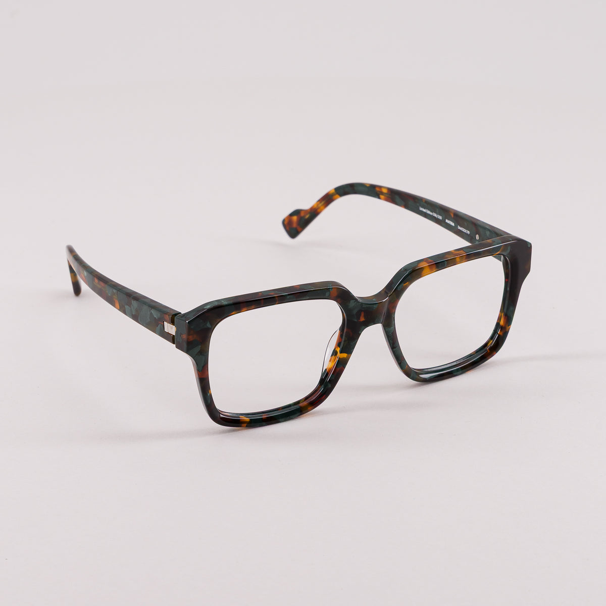 #couleur_Écaille de tortue verte
