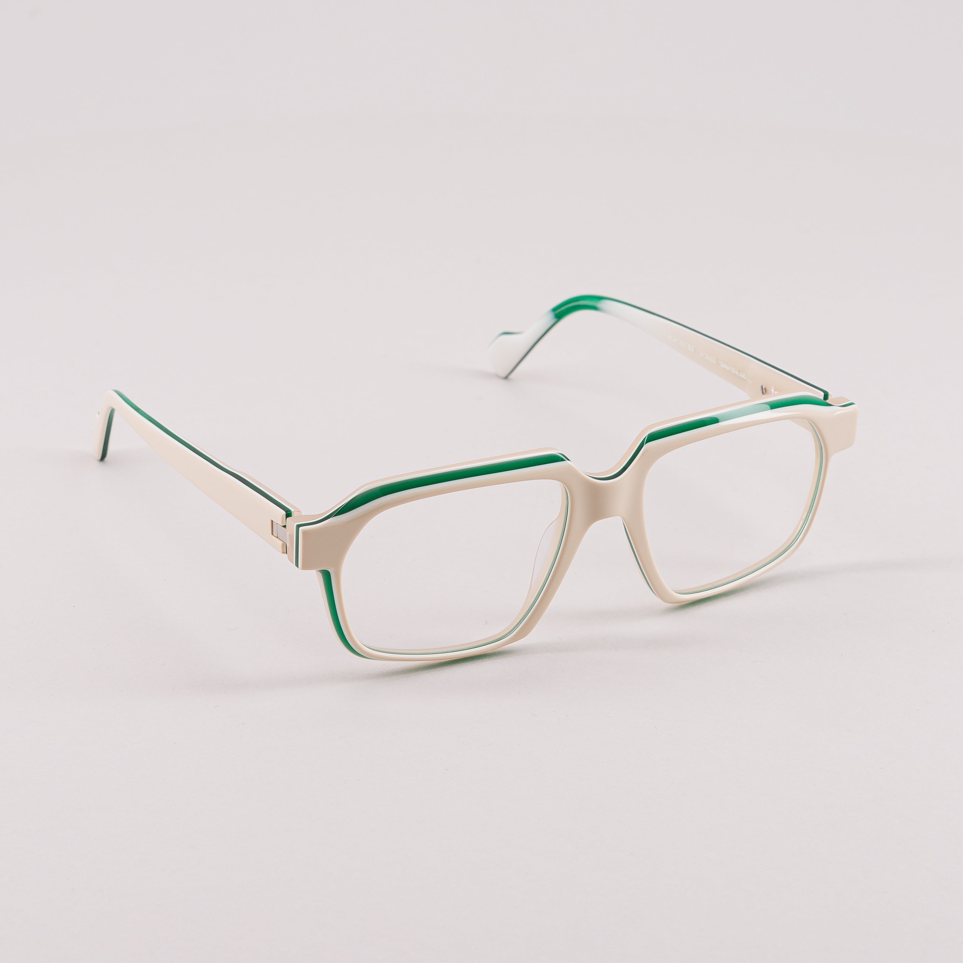 #couleur_Blanc cassé et vert