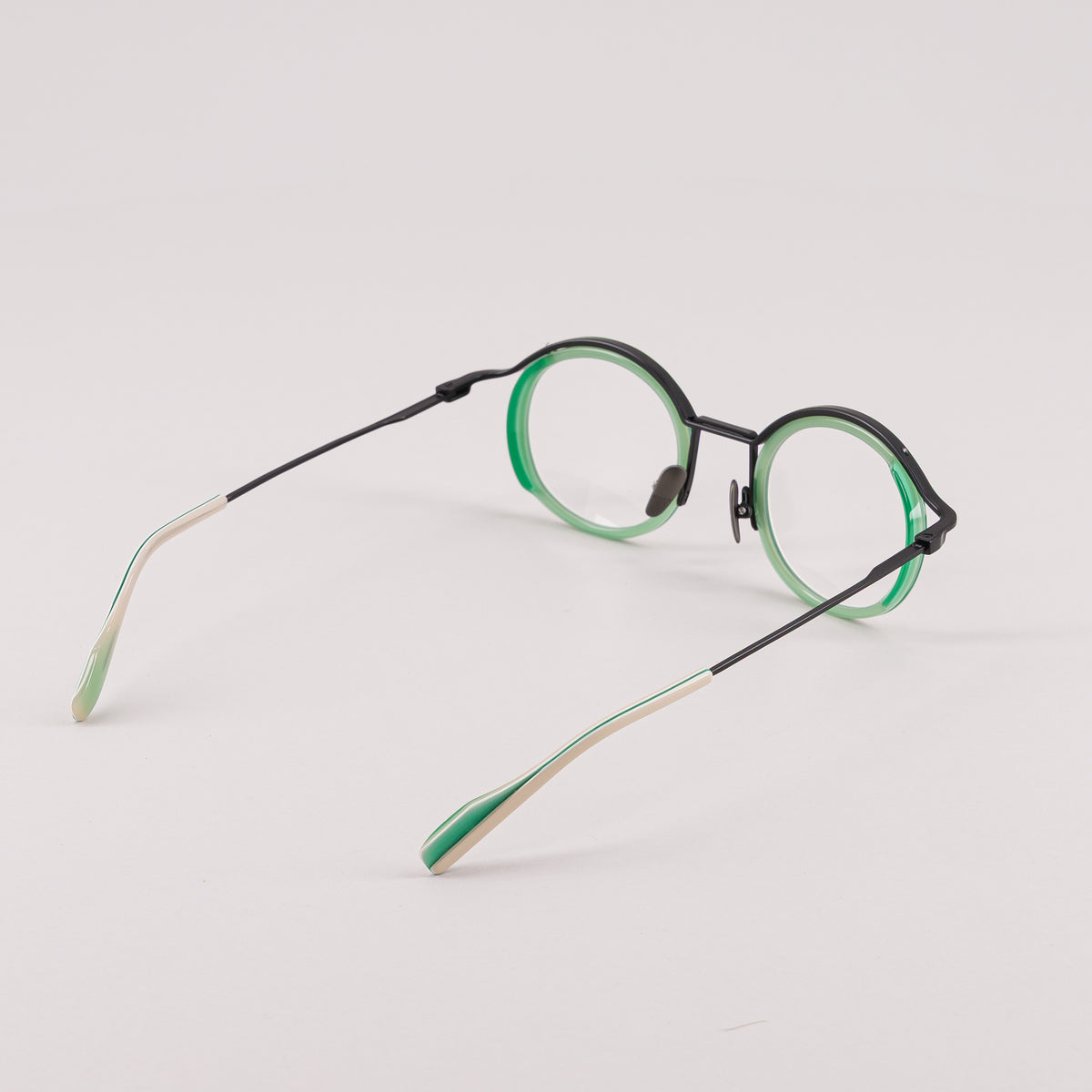 #couleur_Blanc cassé et vert