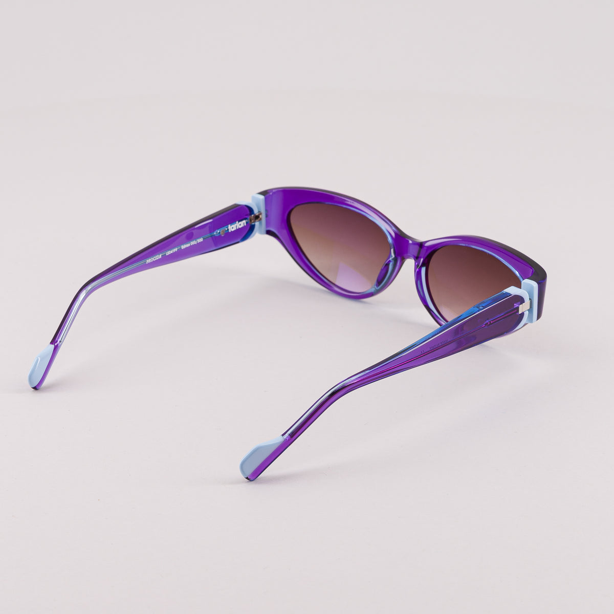 #color_Purple and blue