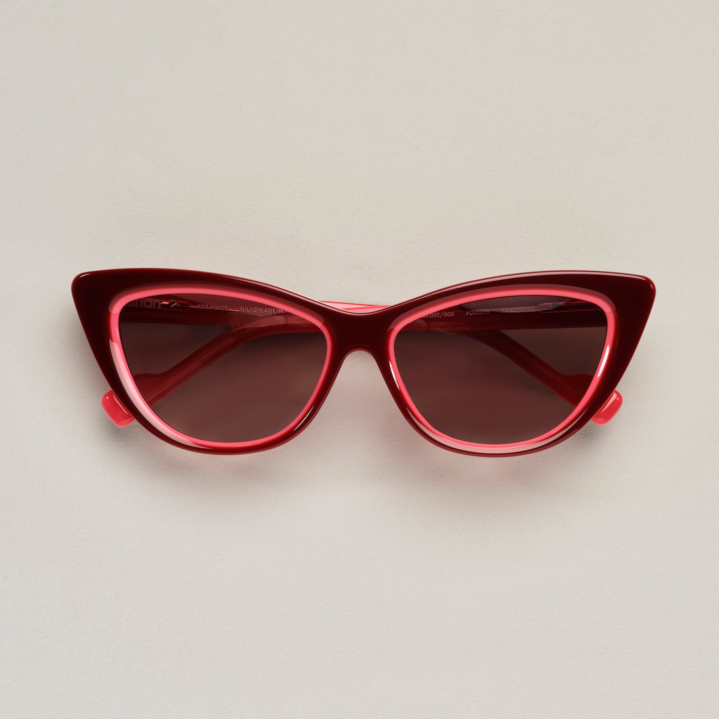 Tarian-Foggia-cateye-sunglasses-darkred-pink