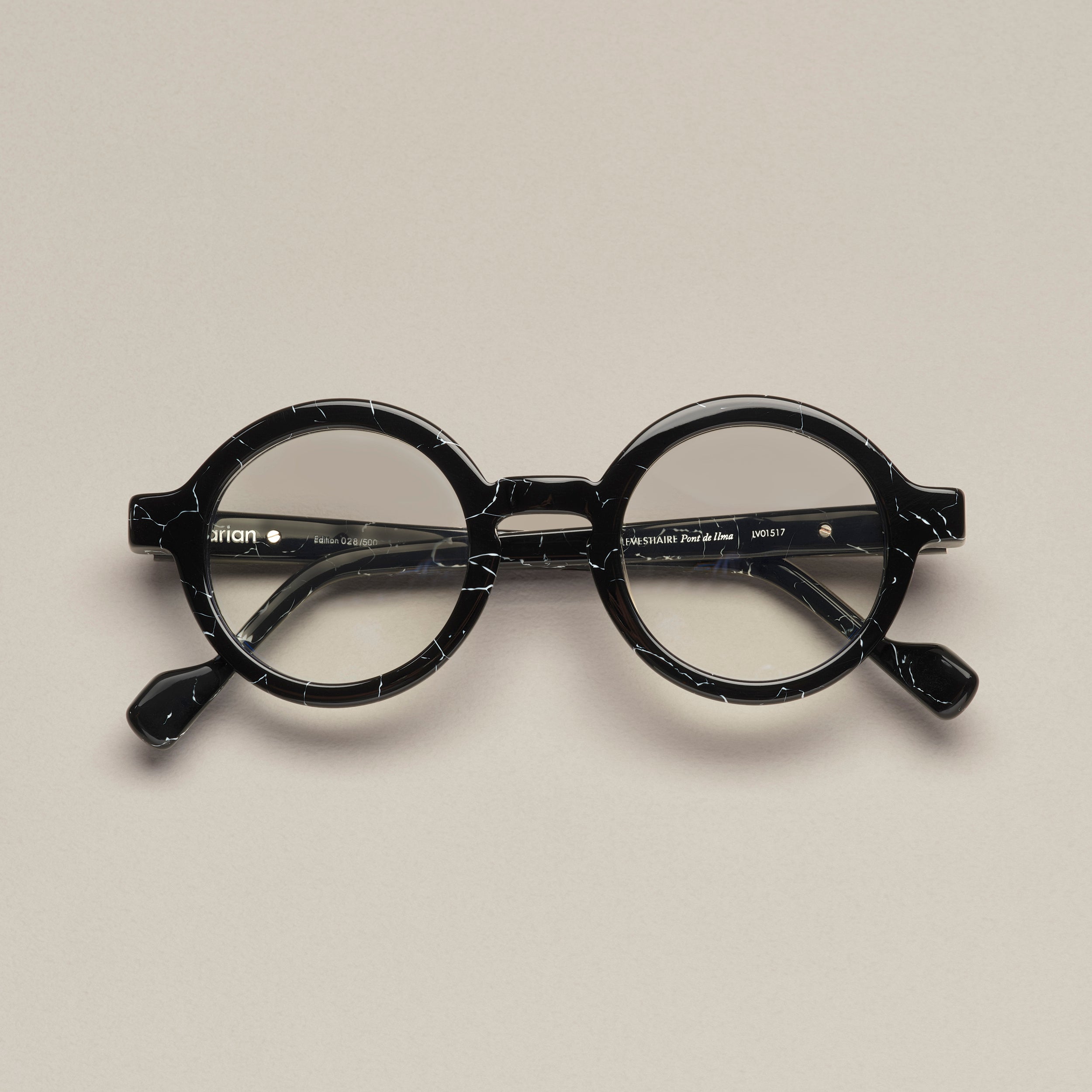 Tarian Pont de l'Alma black marble eyewear