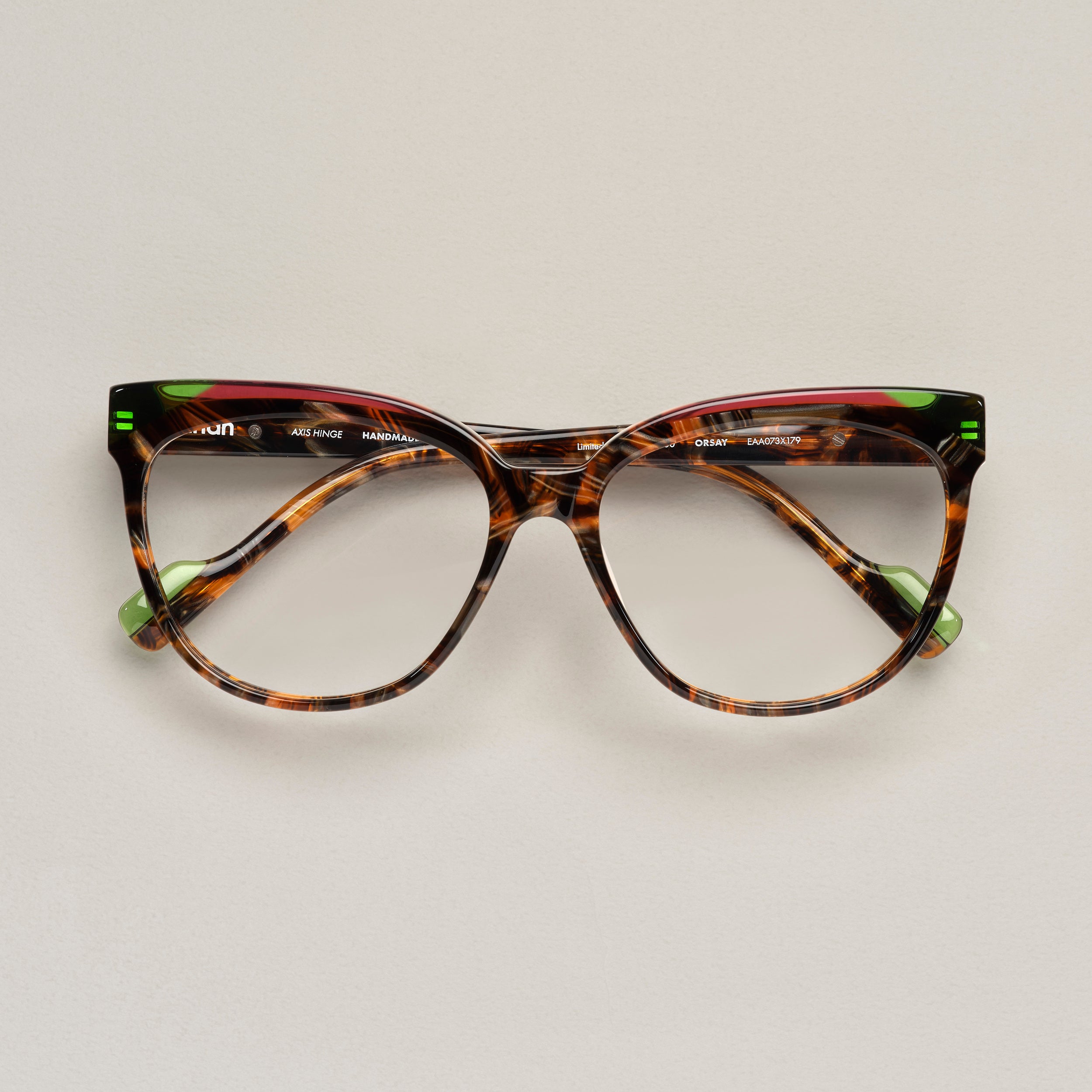 Tarian-Orsay-cateye-eyewear-tortoiseshell-lightgreen-pink