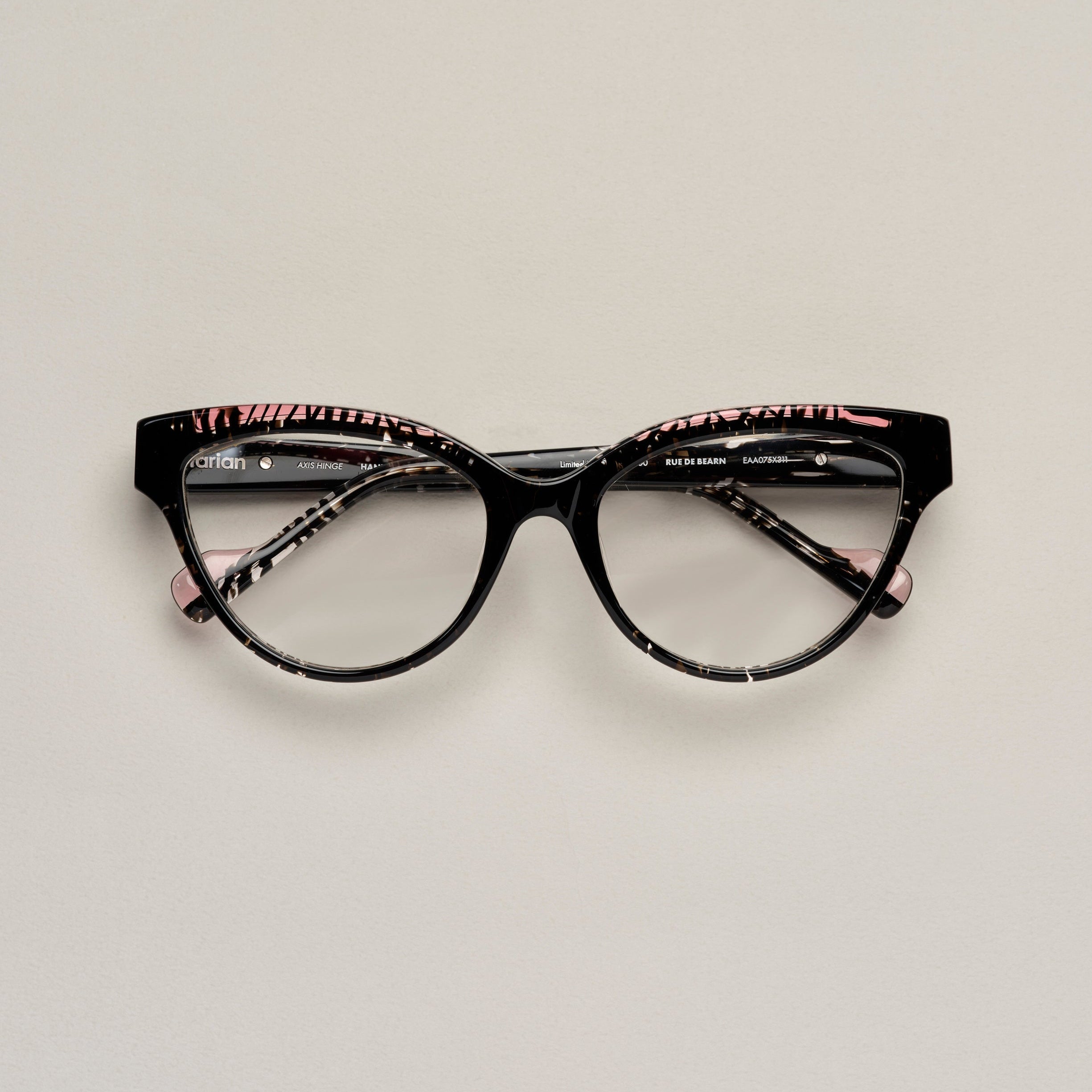 Tarian-Rue-de-Bearn-cateye-eyewear-black-clear-pink