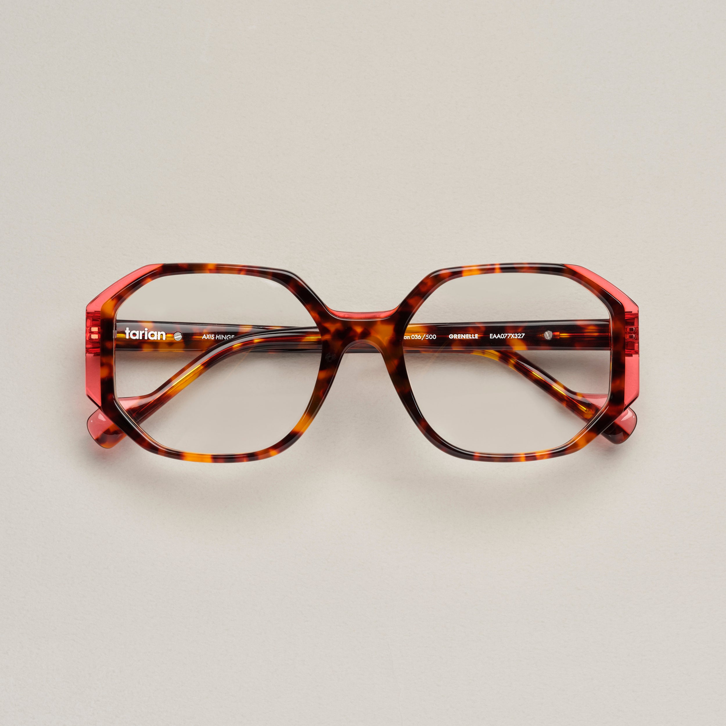 Tarian-Grenelle-square-eyewear-tortoiseshell-clear-red