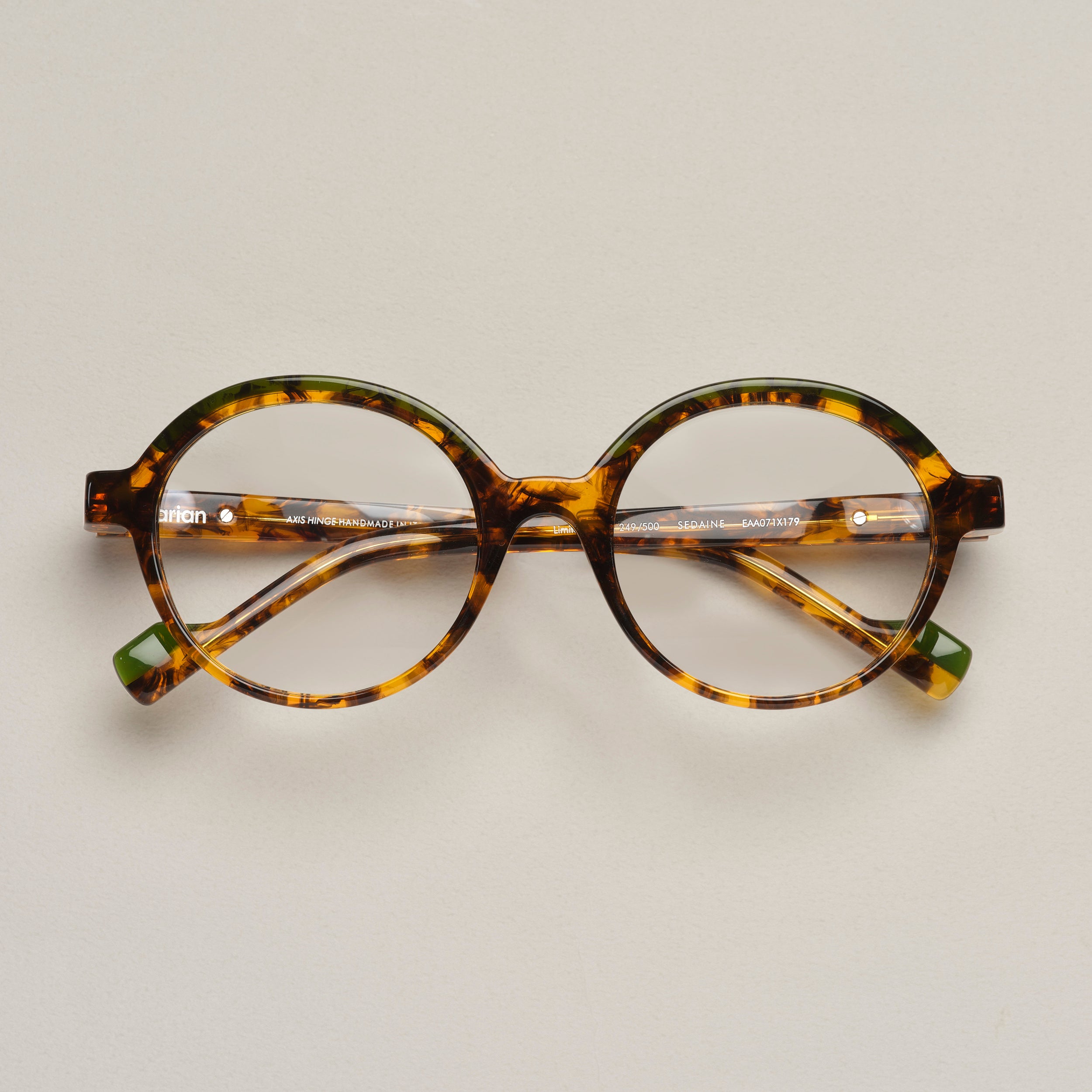 Tarian-Sedaine-large-oval-eyewear-tortoiseshell-green