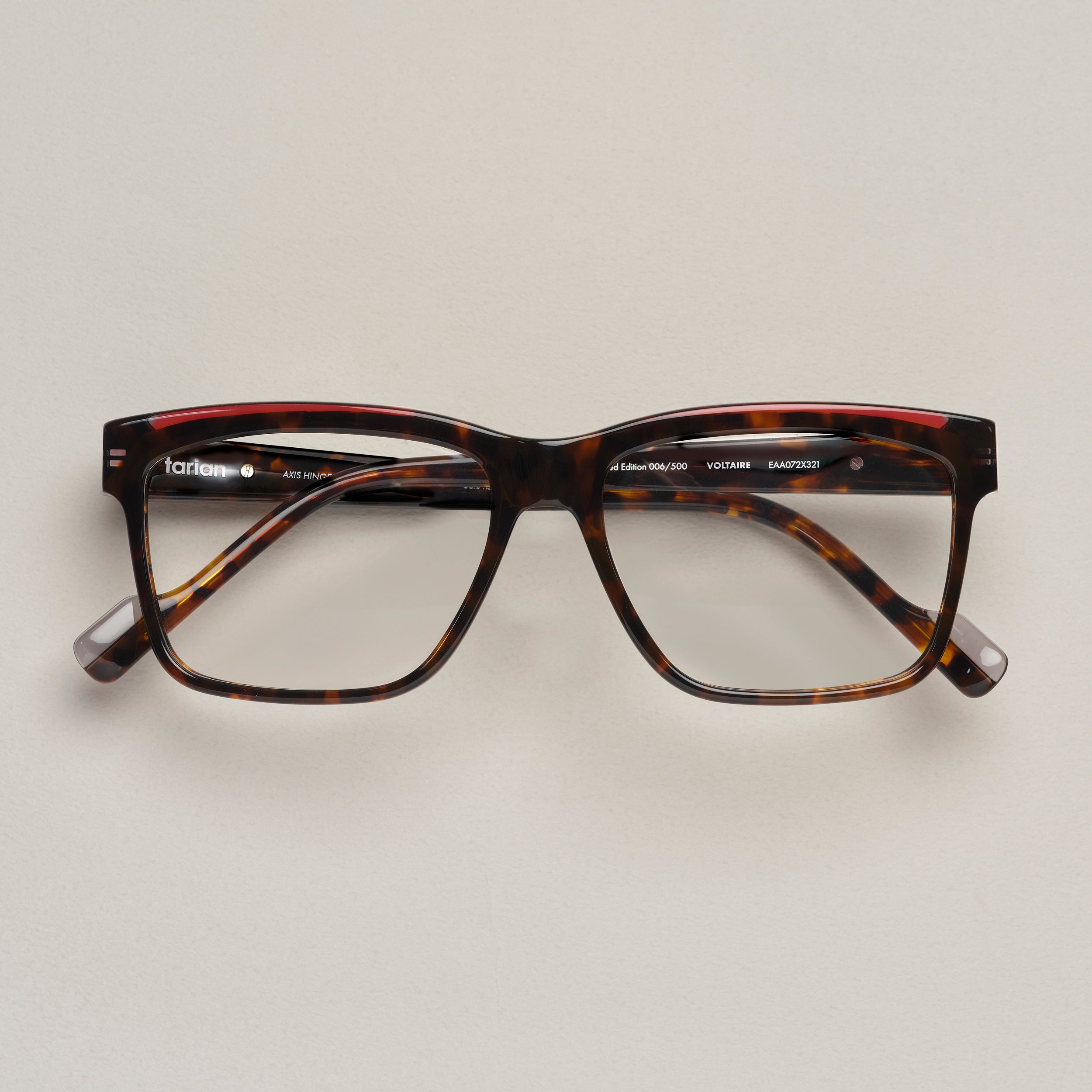 Tarian-Voltaire-rectangle-eyewear-dark-tortoiseshell-red