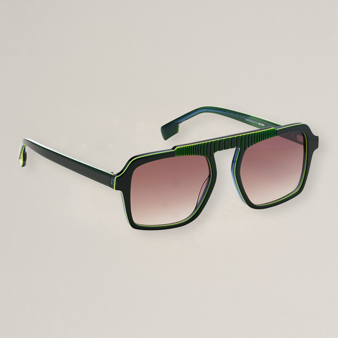 Tarian-Monge-pilot-sunglasses-green