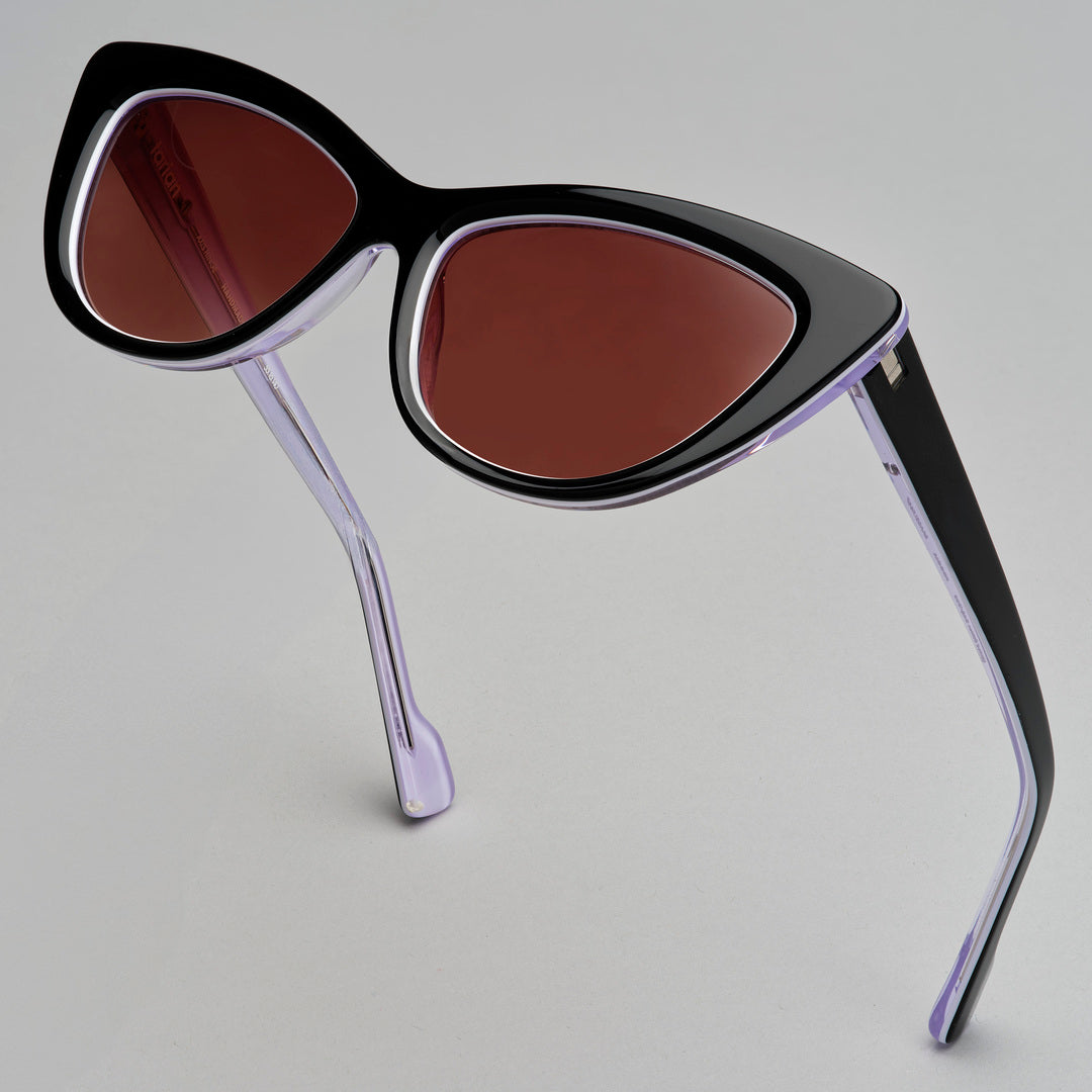 Tarian-Foggia-cateye-sunglasses-black-white