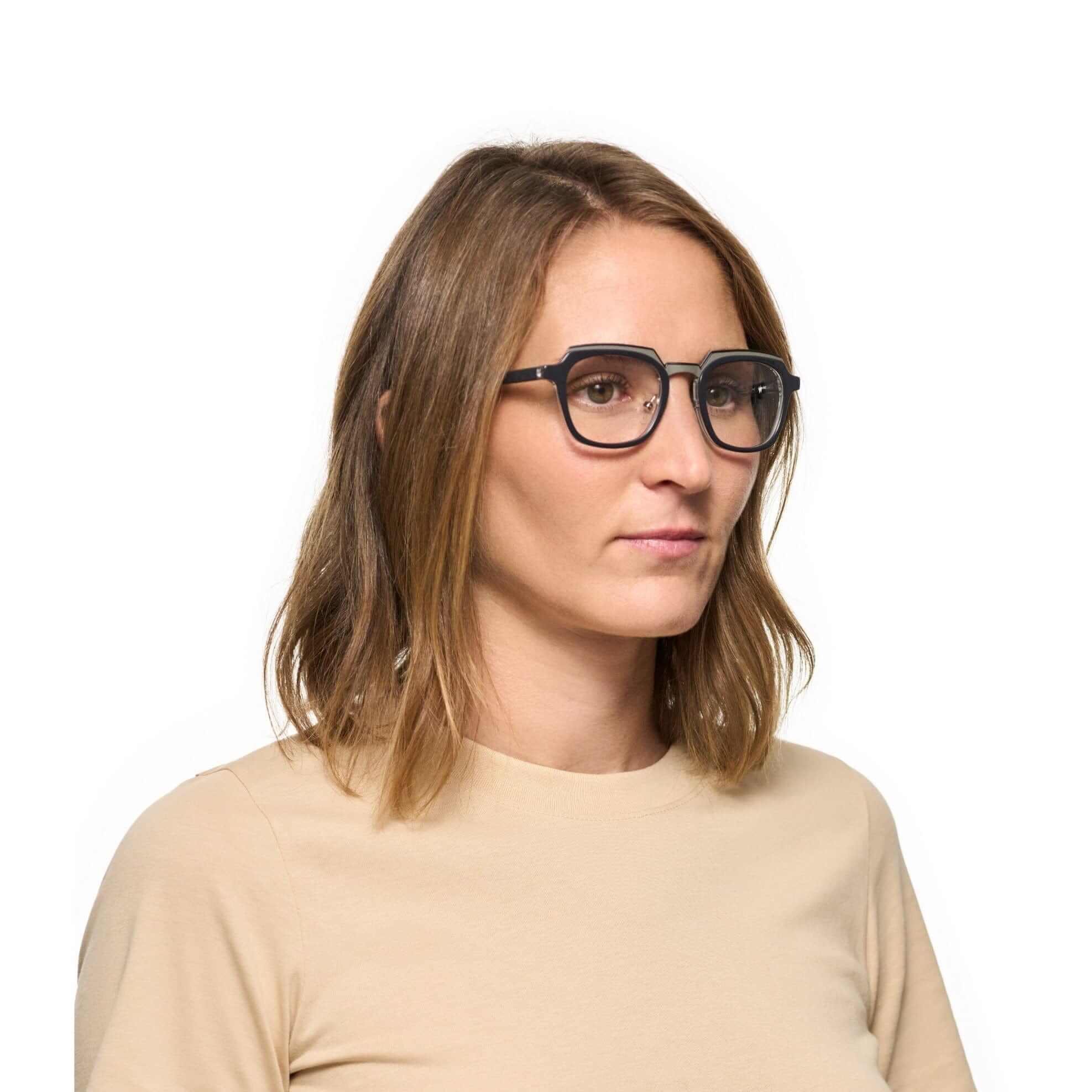 Tarian-Lepic-square-eyewear-grey-portrait