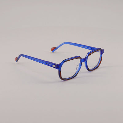 #color_Blue and caramel