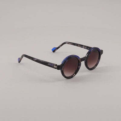 #color_Tortoise shell and striped blue