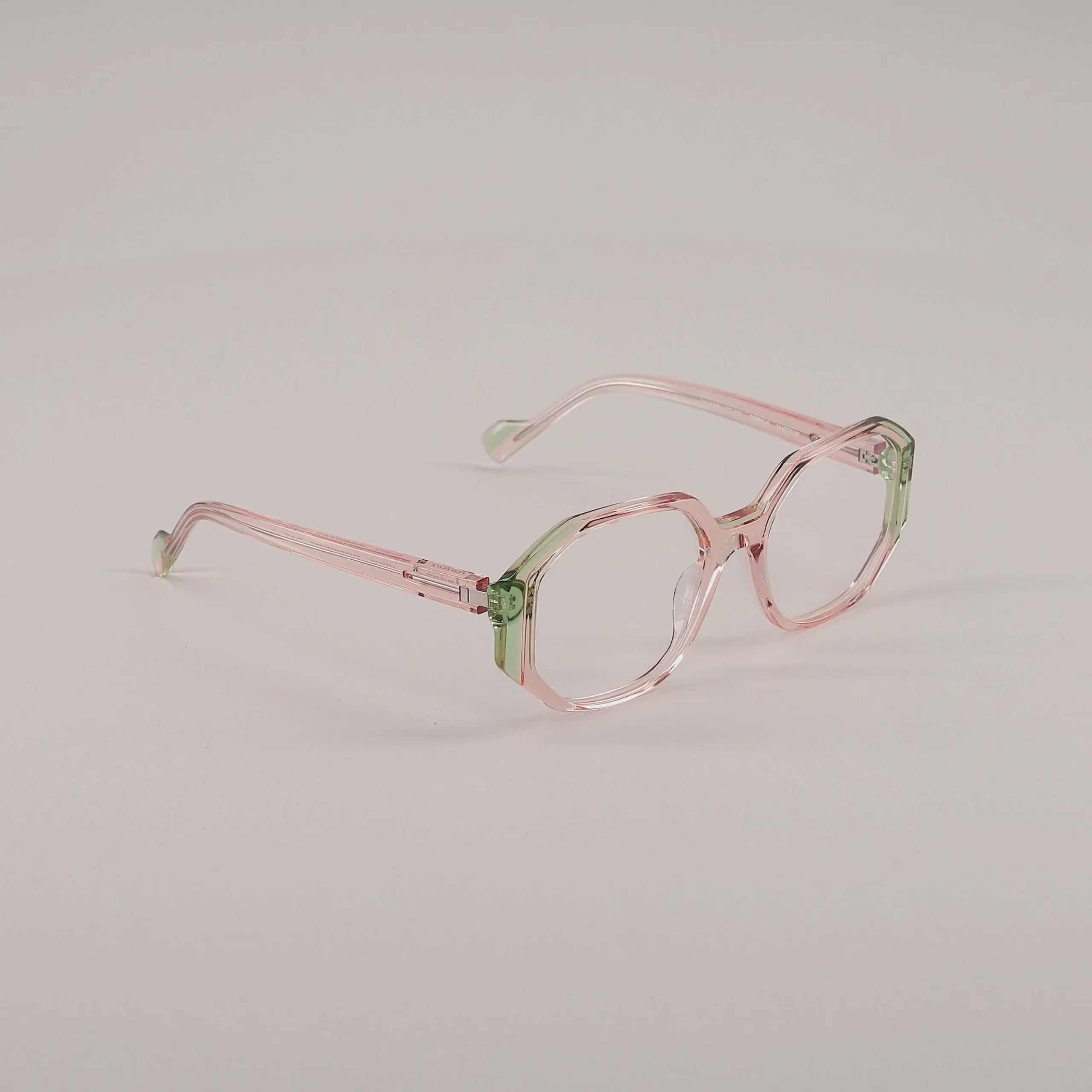 #color_Pink and green