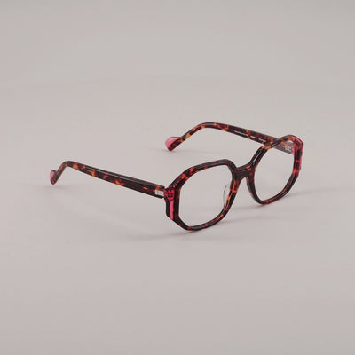 #color_Tortoise shell and red